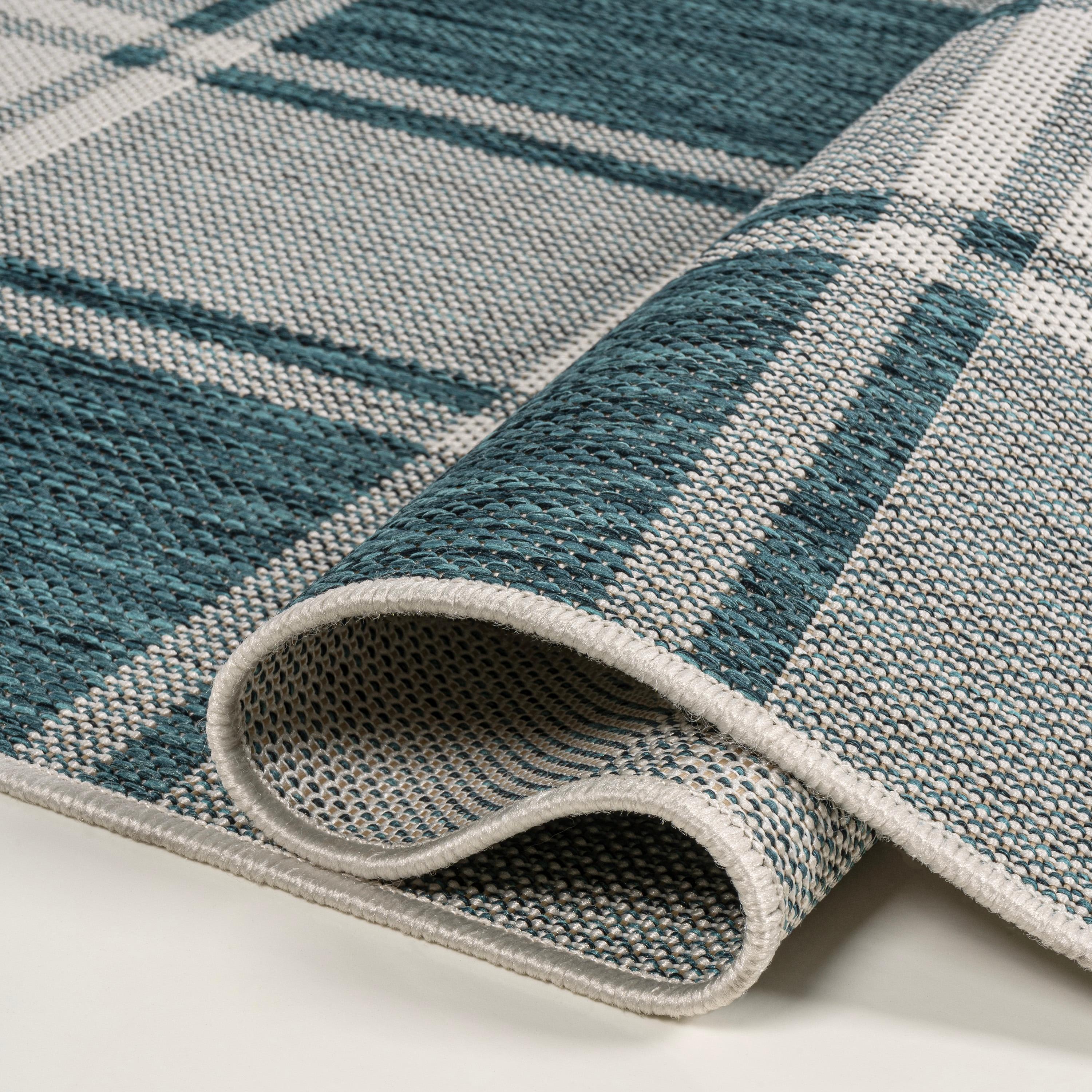 Sabine Traditional Farmhouse Bold Gingham Turquoise/Cream 8 ft. x 10 ft. Indoor/Outdoor Area Rug
