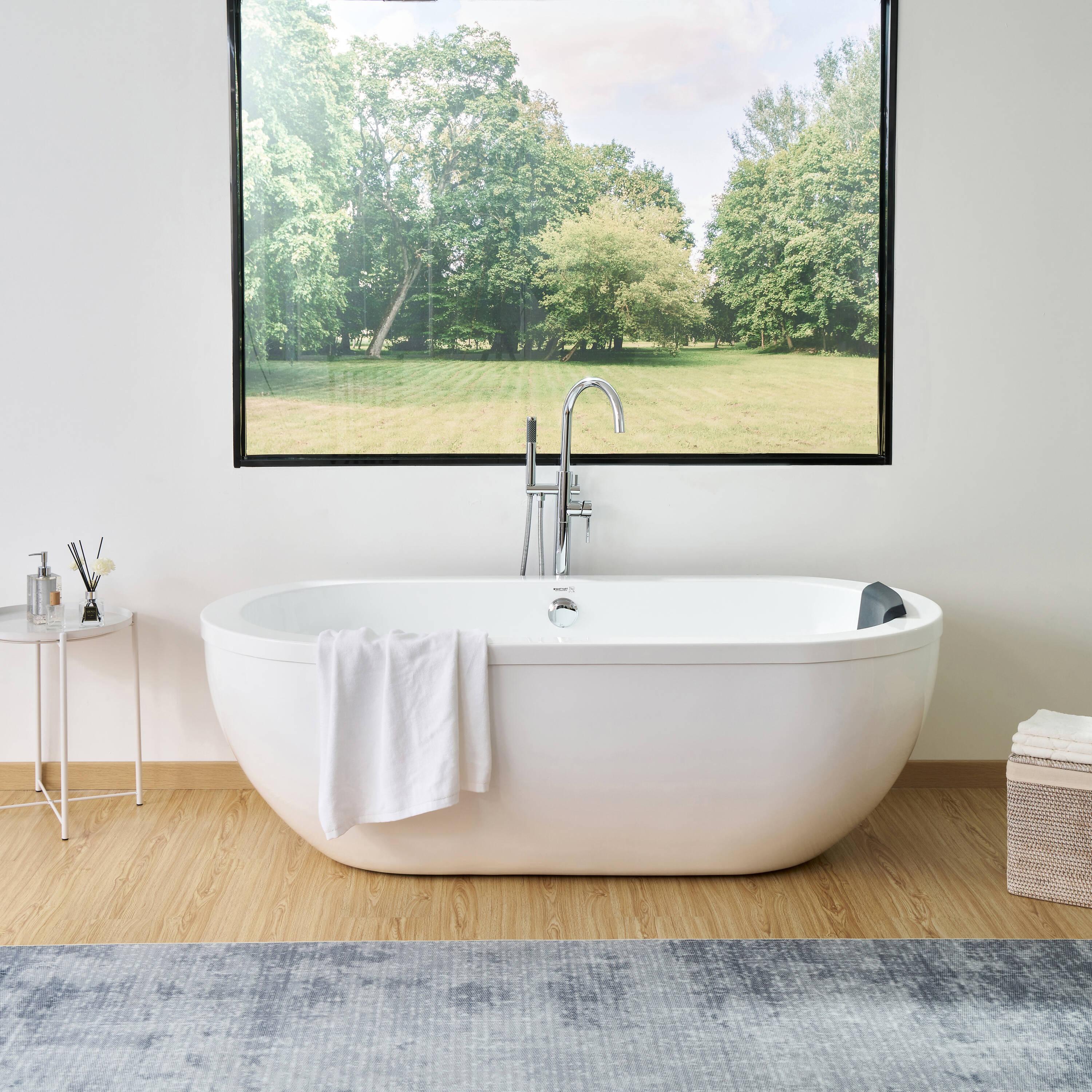 71" x 34" Freestanding Soaking Bathtub