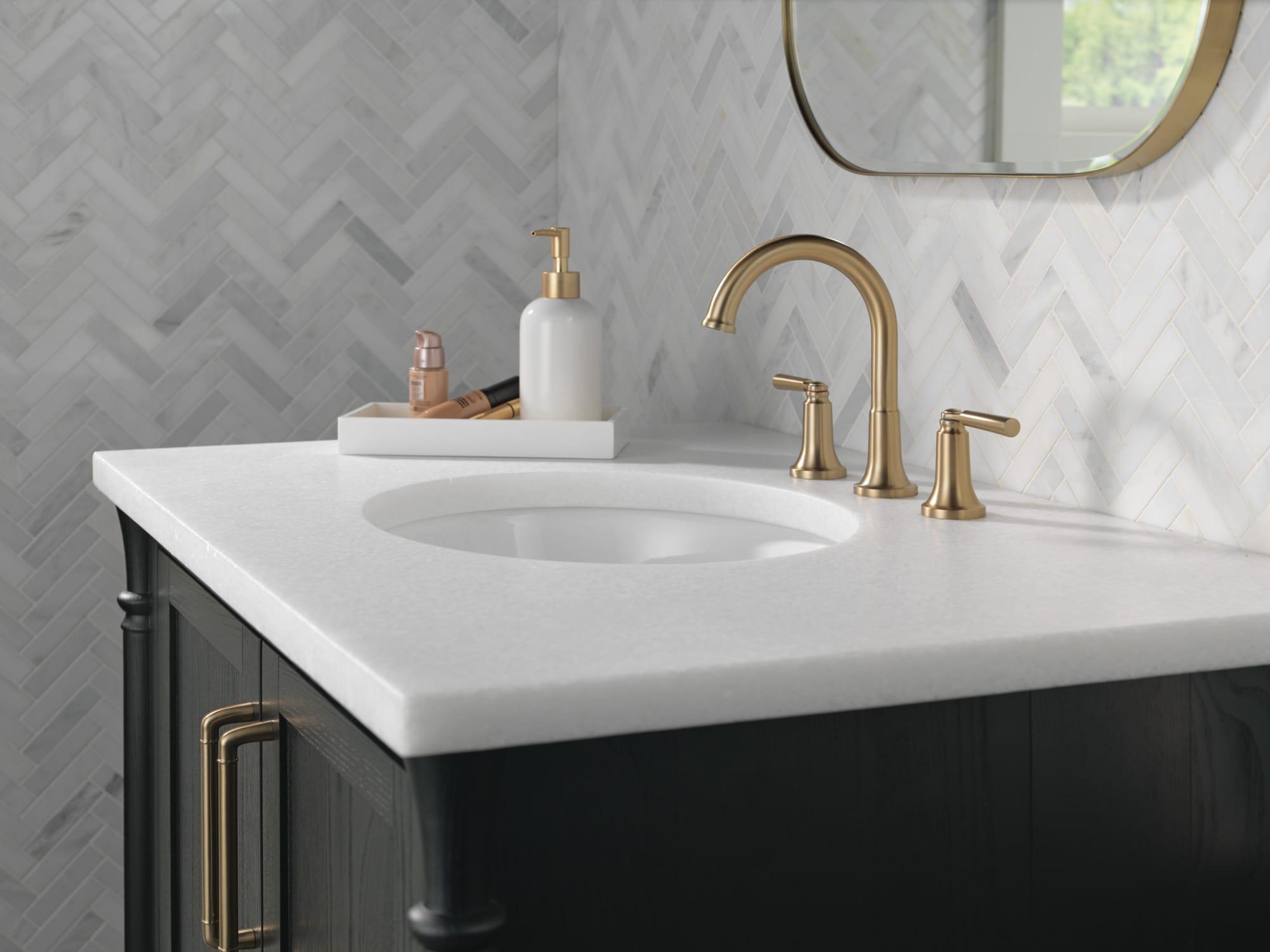 SAYLOR™ Widespread Bathroom Faucet 3 Hole, 2-handle Bathroom Sink Faucet with Drain Assembly