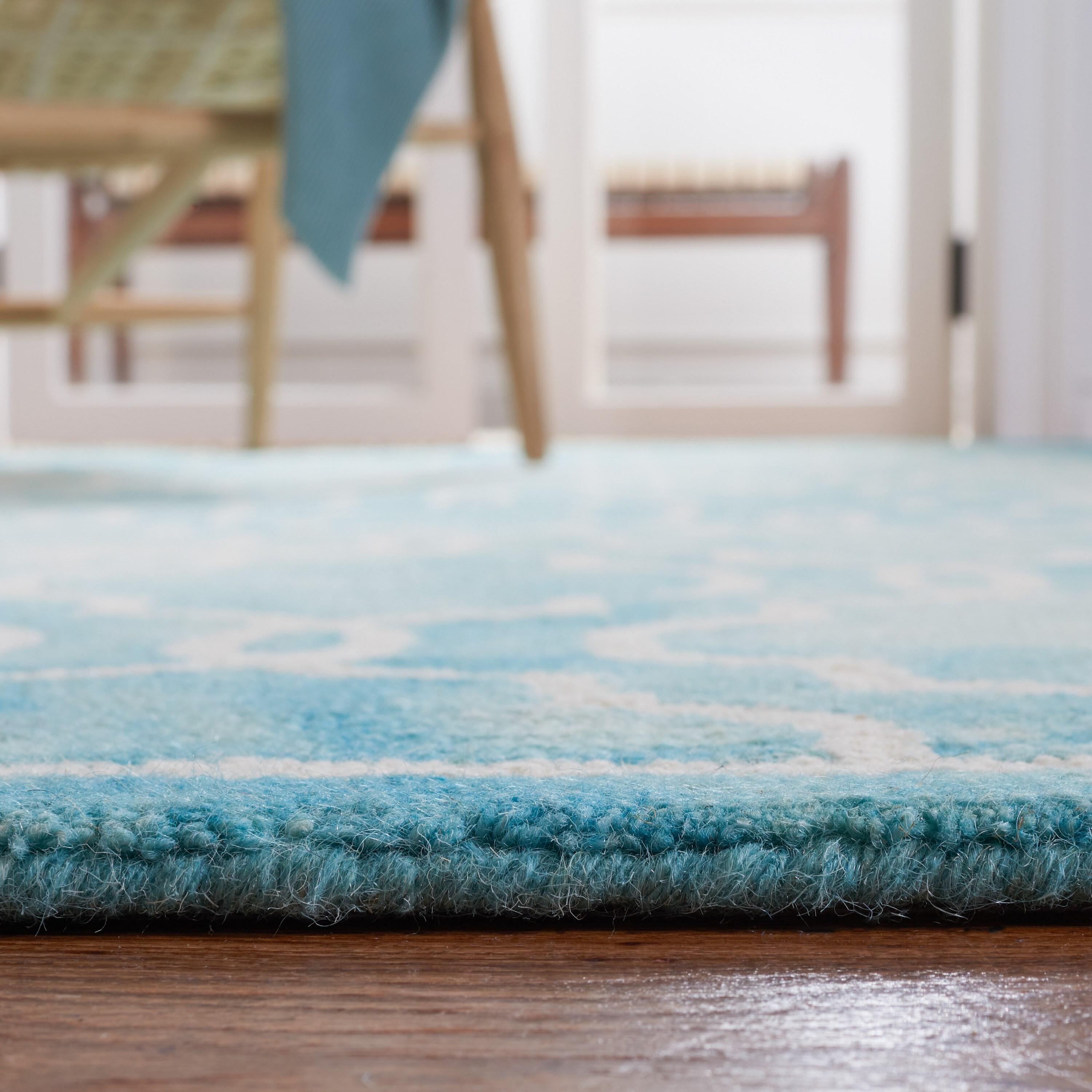 Dip Dye DDY539 Hand Tufted Indoor Accent Rug - Turquoise/Ivory - 2'6"x4' - Safavieh