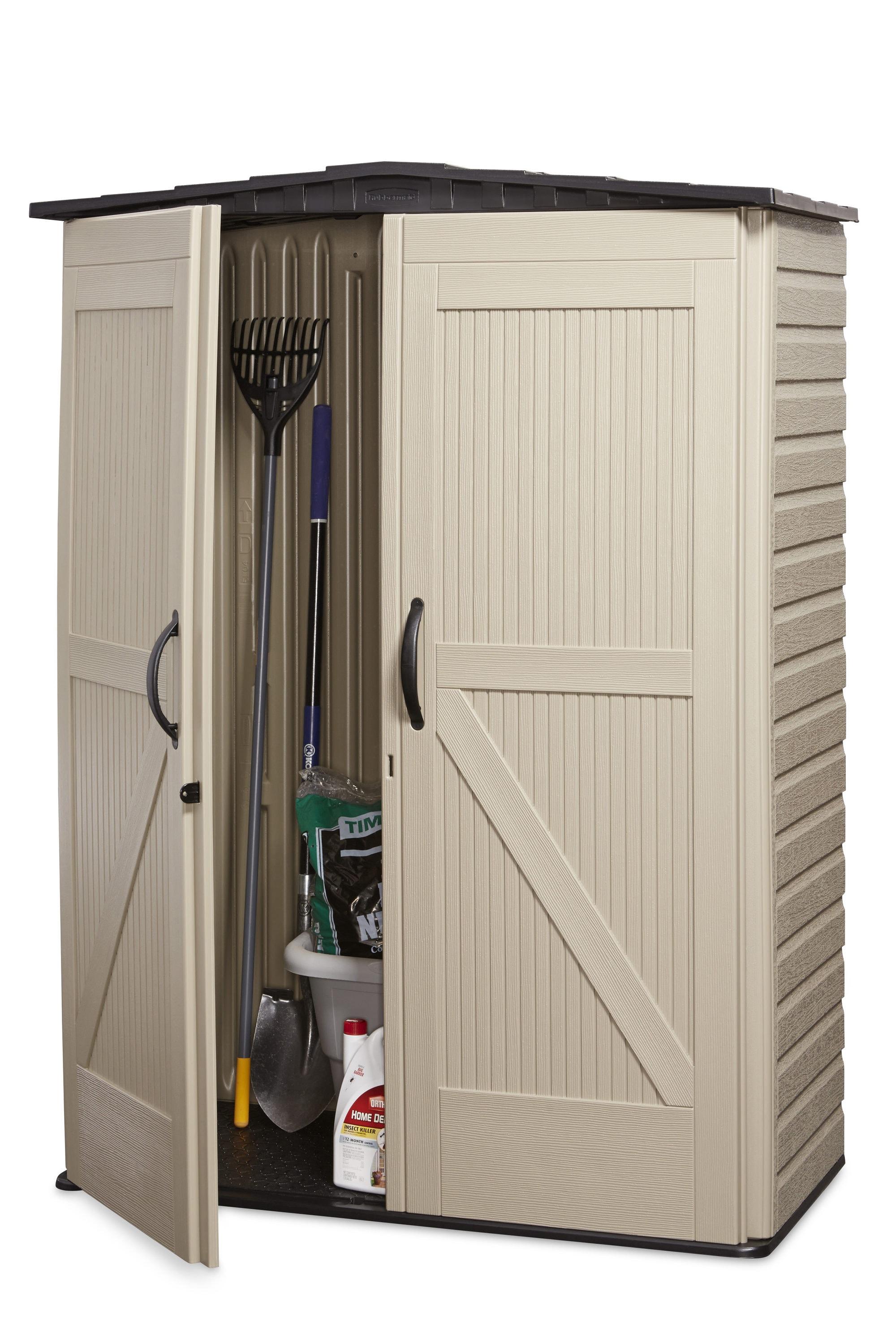 Rubbermaid Rubbermaid Roughneck Vertical Storage Shed, Medium