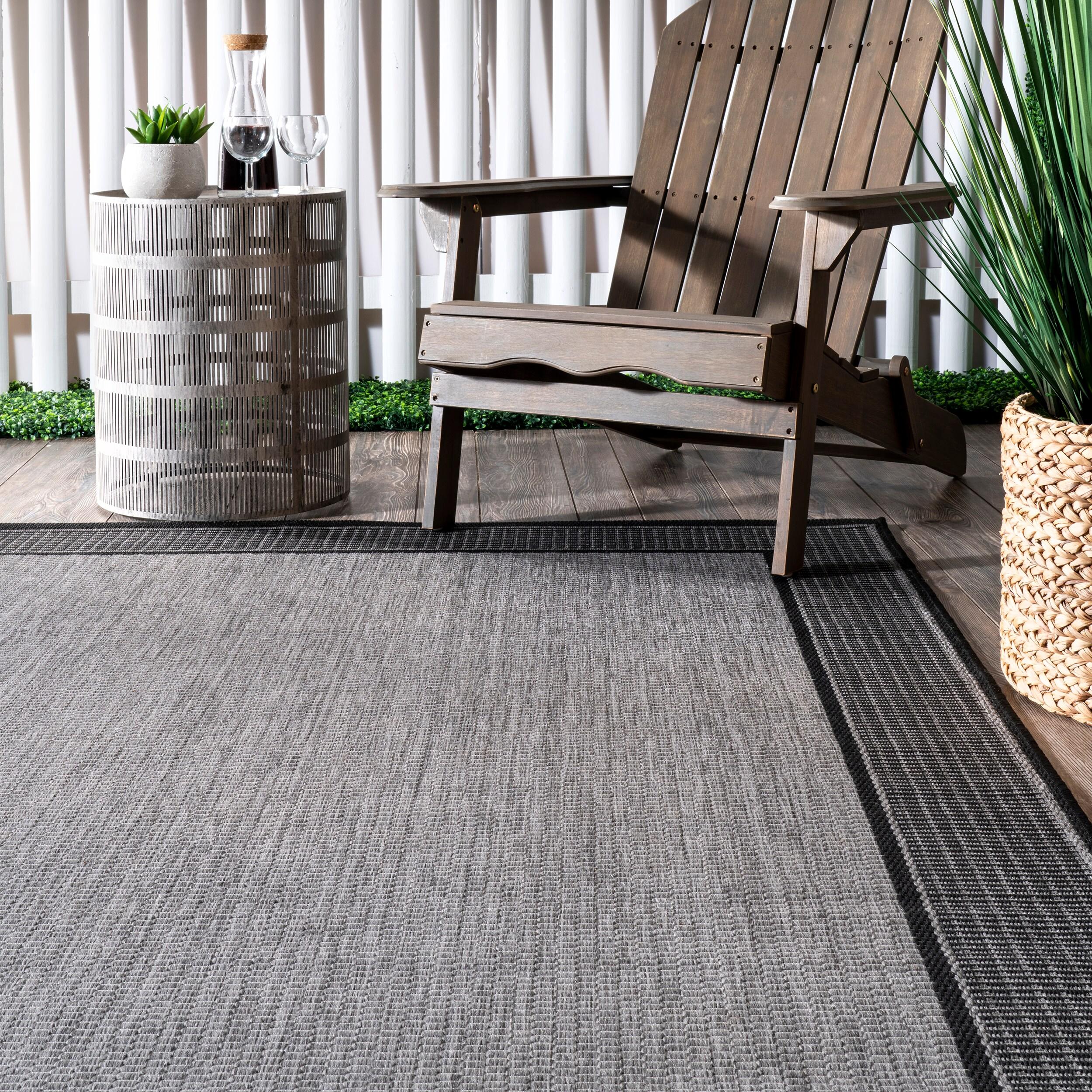 Nuloom Gris Bordered 6 Round Indoor/Outdoor Area Rug for Living Room Patio Deck Front Porch Kitchen, Grey/Black