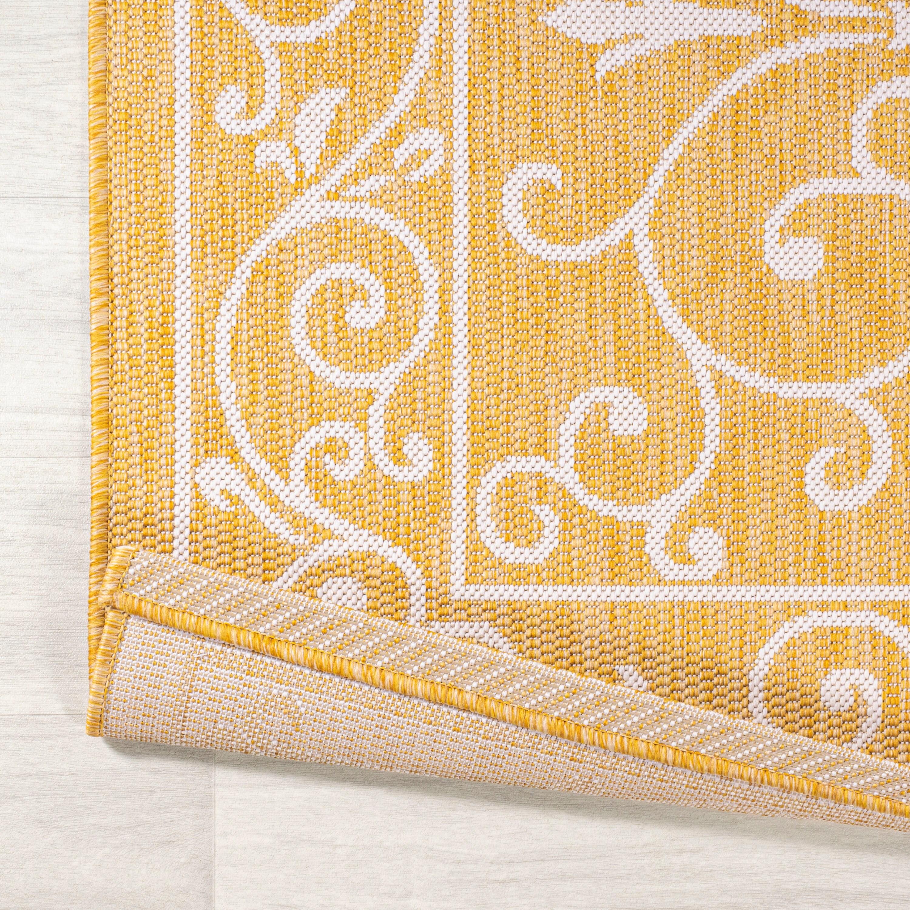 5' x 8' Charleston Vintage Filigree Textured Weave Indoor/Outdoor Area Rug, Yellow/Cream - JONATHAN Y