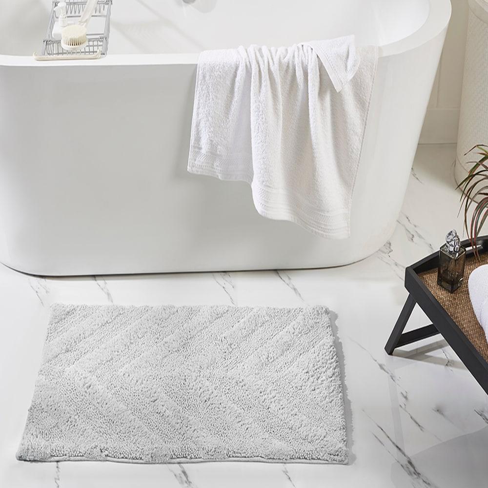 Better Trends Hugo 100% Cotton Tufted Non-Slip Backing Bath Rug 21" x 34" Rectangle - White