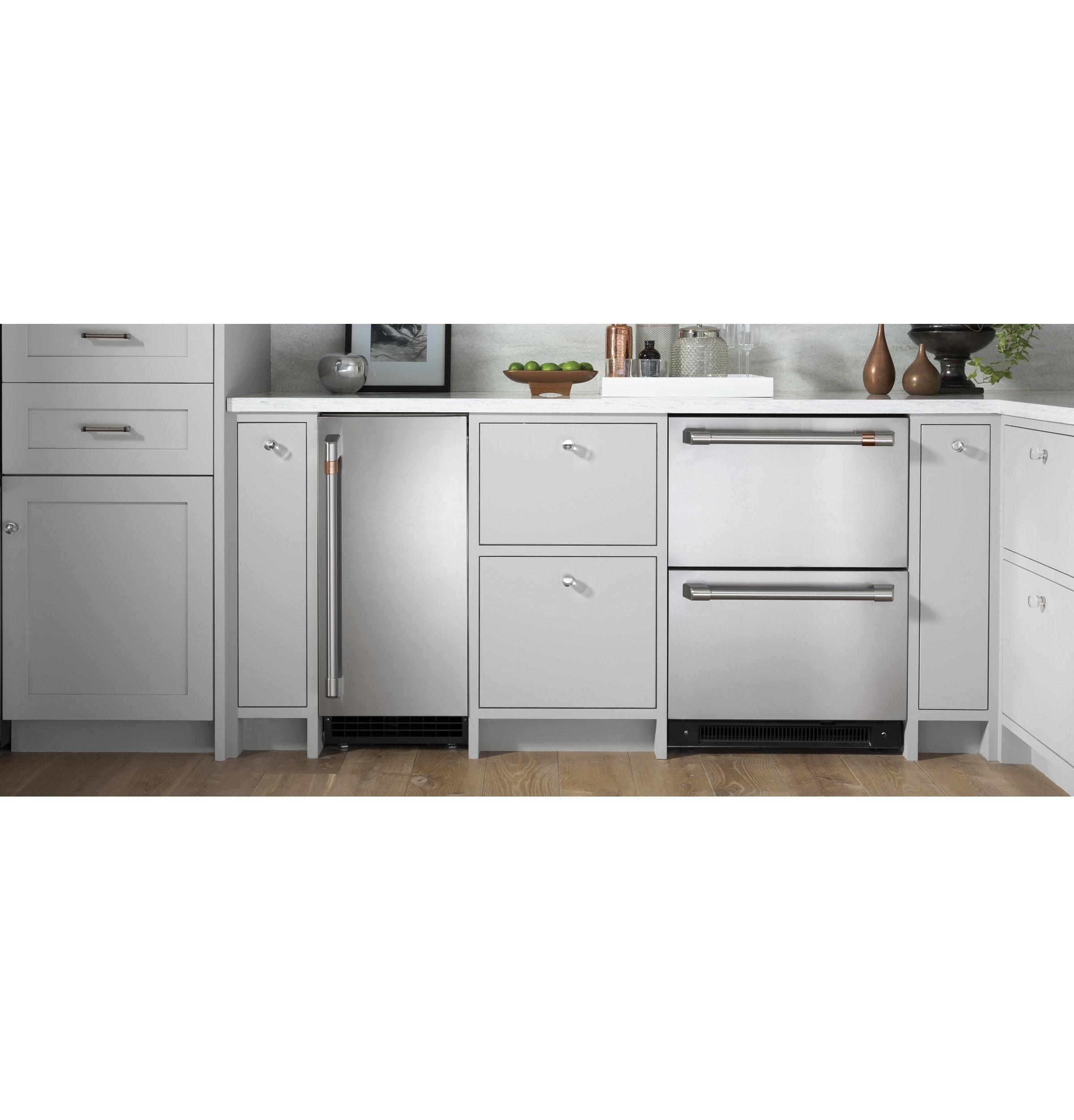 5.7 cu. ft. Undercounter Mini Fridge