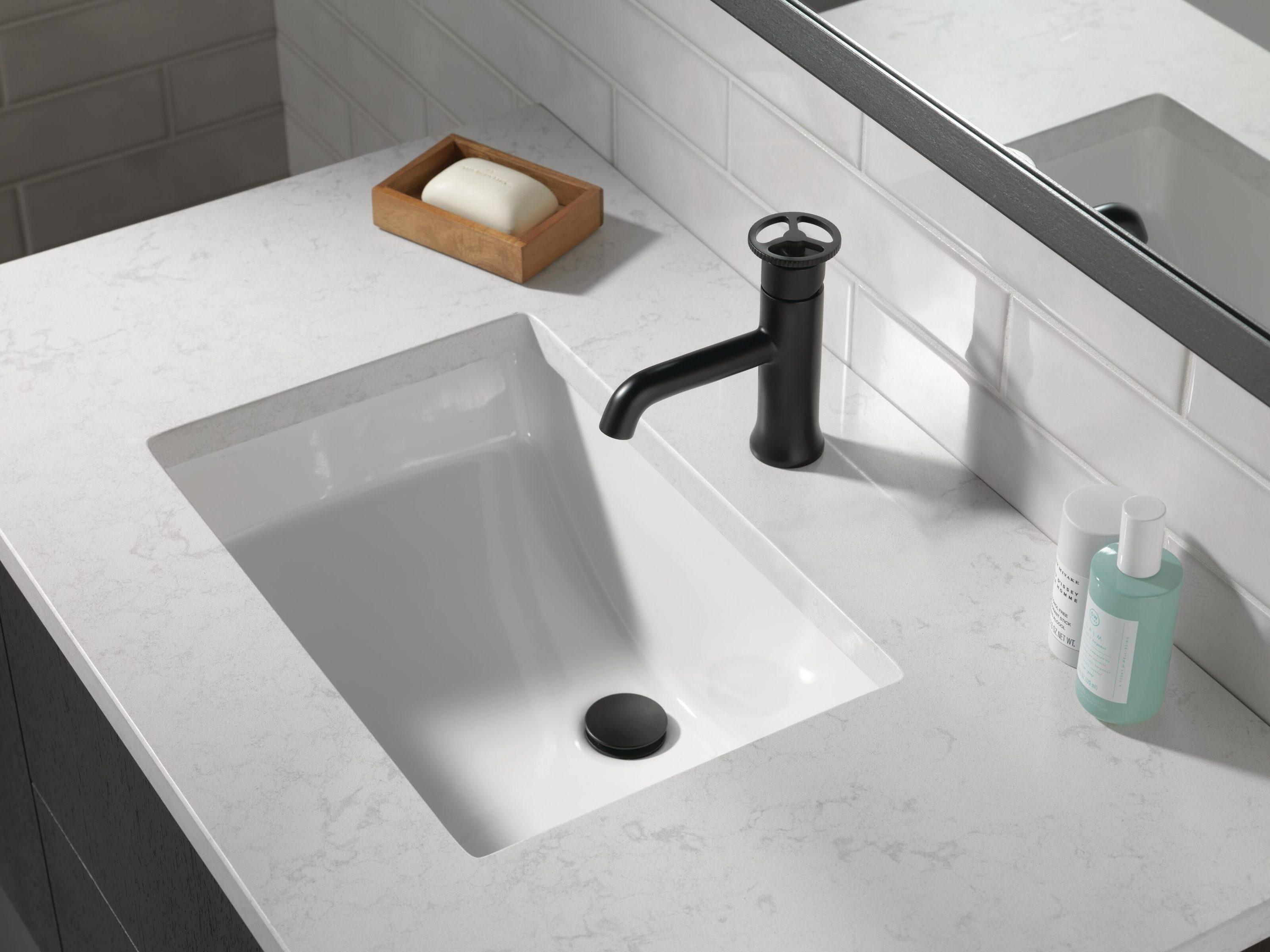 Trinsic Single Hole Bathroom Faucet
