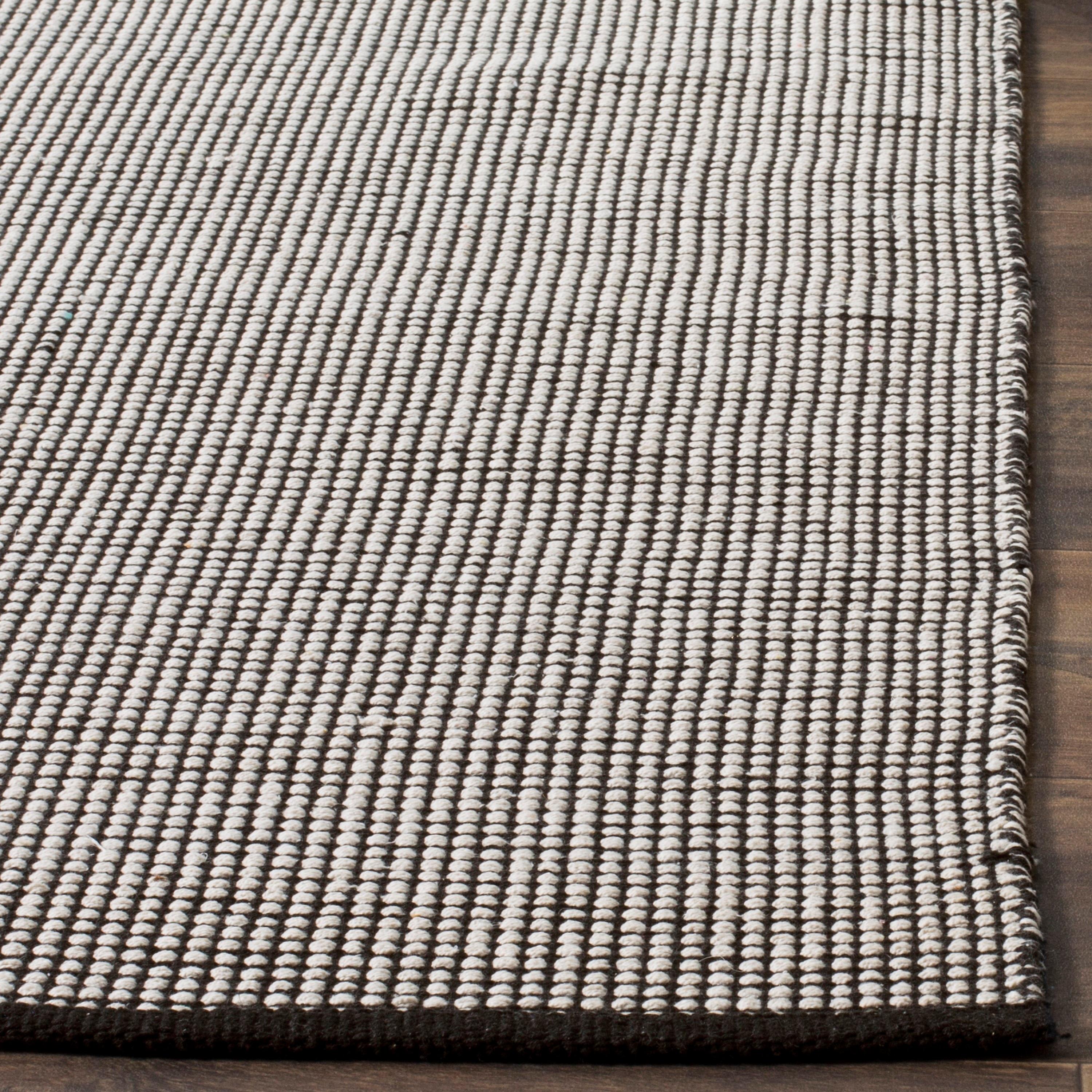 Montauk MTK345 Hand Woven Indoor Accent Rug - Ivory/Black - 3'x5' - Safavieh