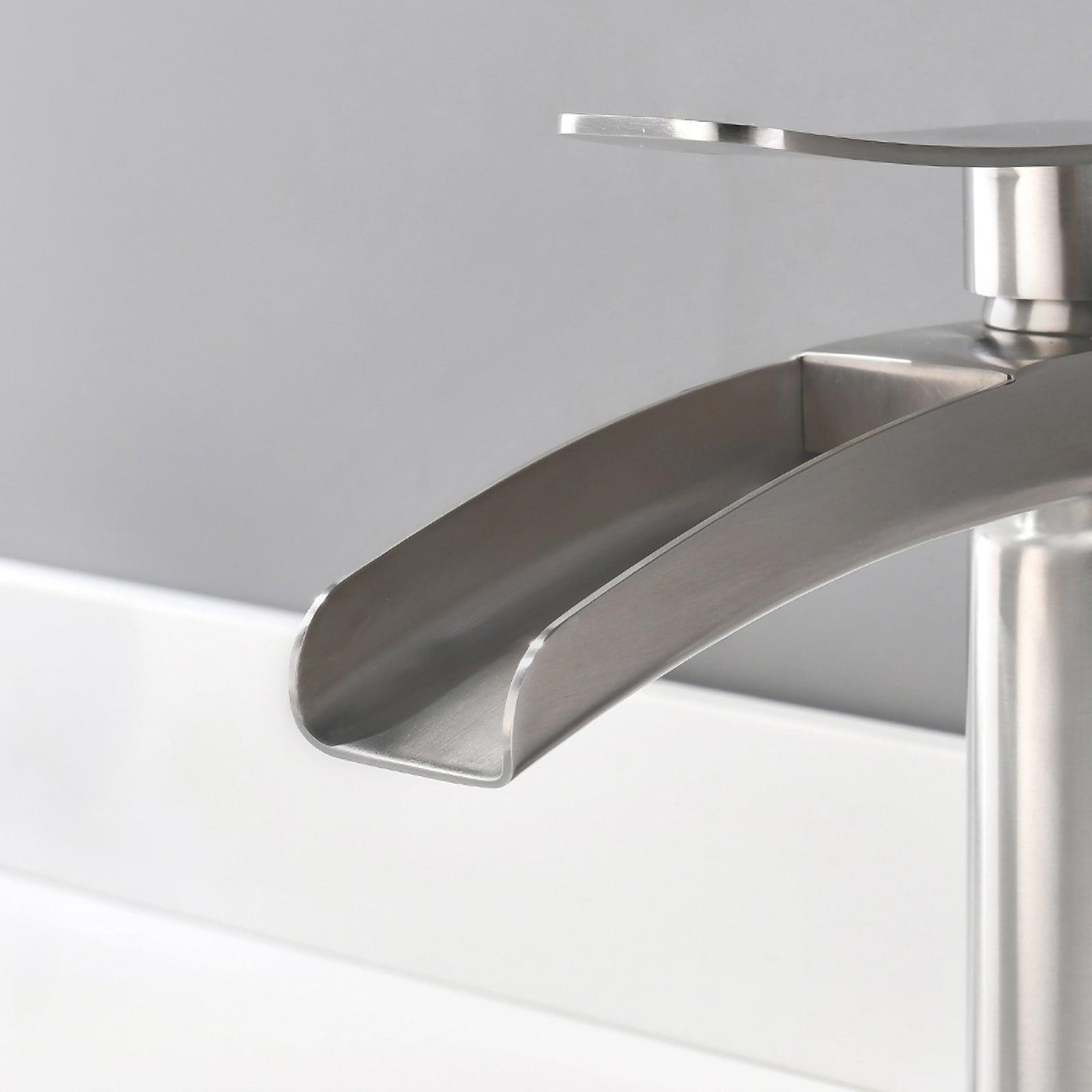Single-Hole Single-handle Bathroom Faucet with Drain Assembly