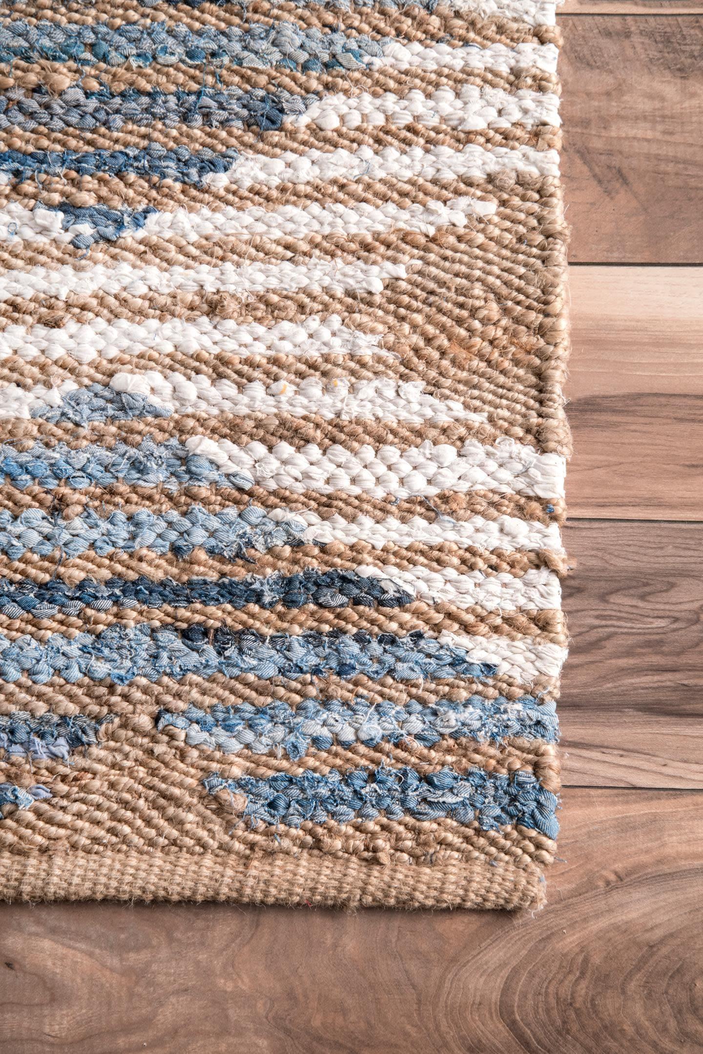 nuLOOM Hand Braided Marla Denim And Jute Diamonds Area Rug, Runner 2' 6" x 10', Off White