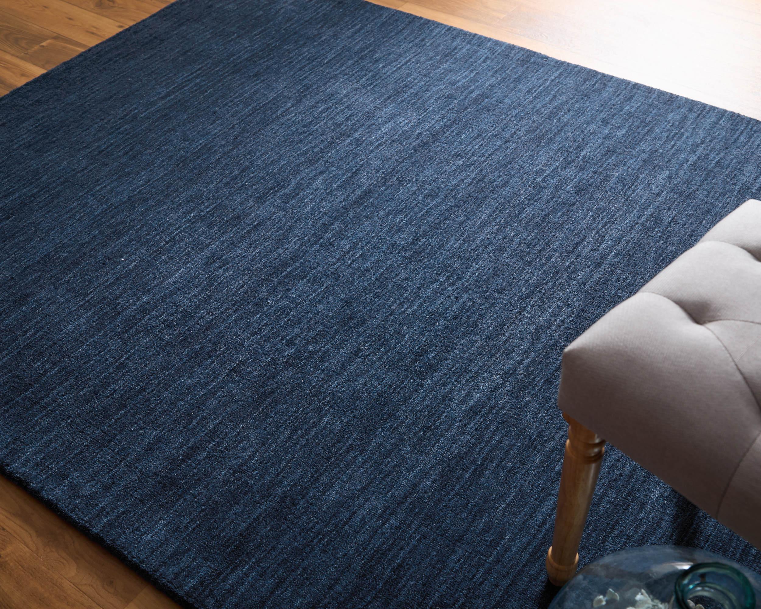 Luna Modern Solid Area Rug