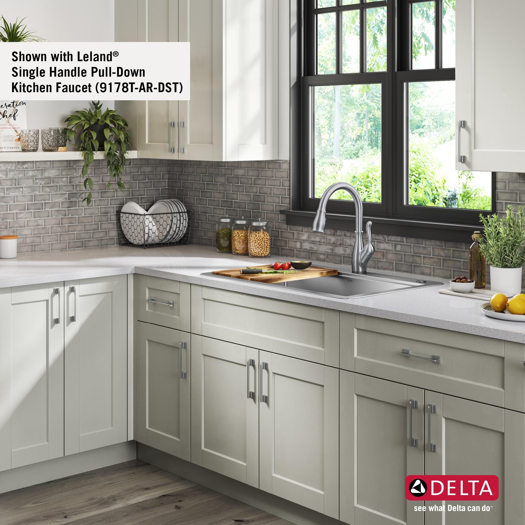 Delta Lorelai™ 33" L Workstation Kitchen Sink Drop-In Top Mount 16 Gauge Stainless Steel Single Bowl