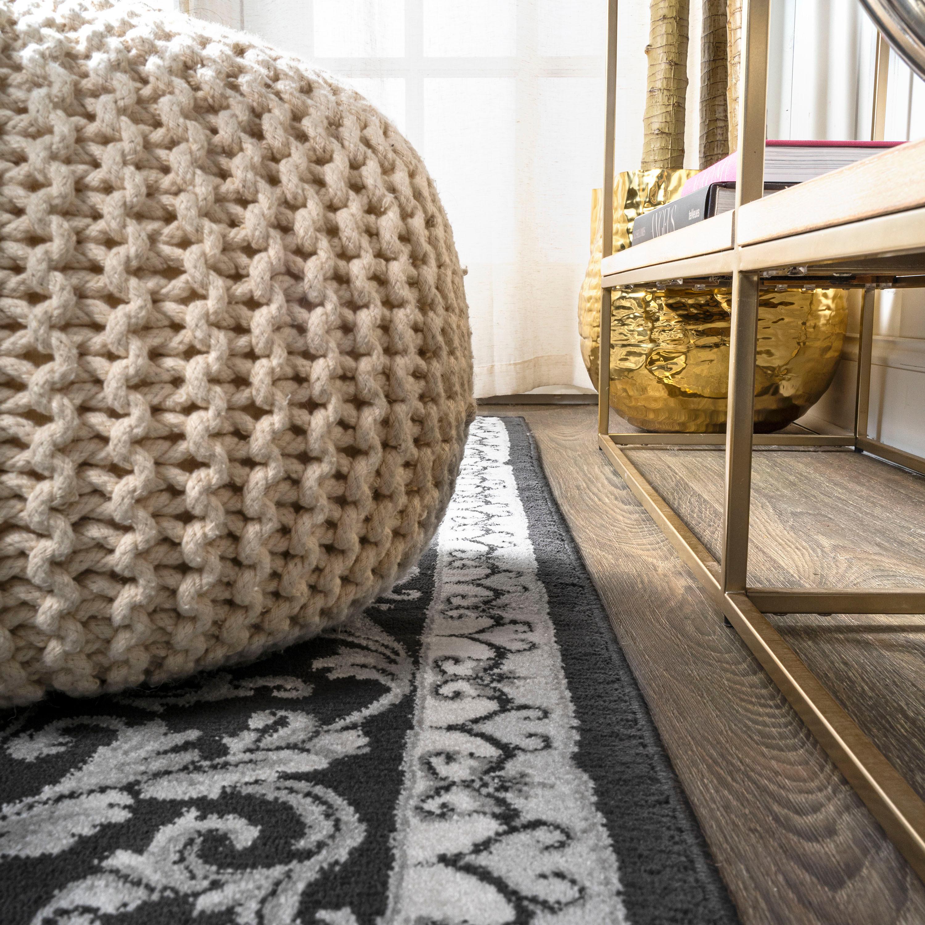 3'x 5' Acanthus French Border Area Rug, Black/Gray - JONATHAN Y