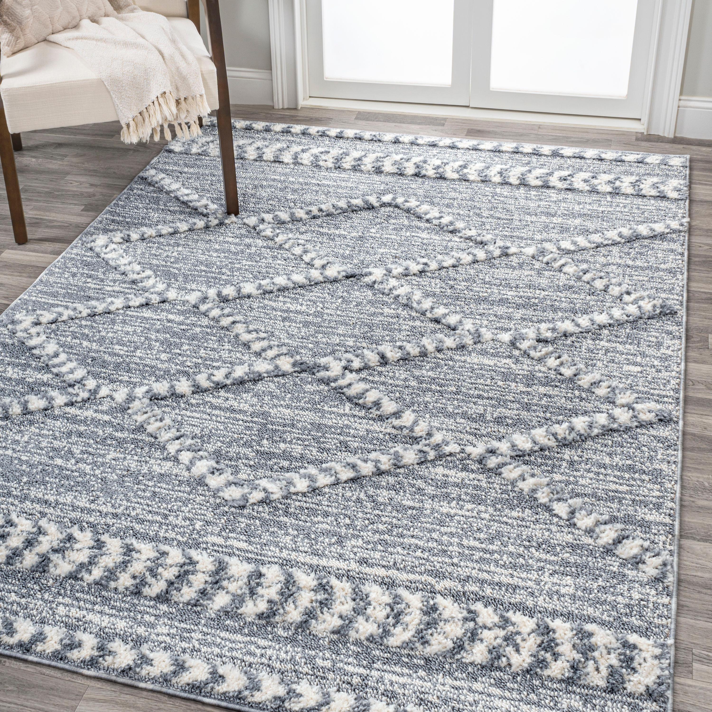 4' x 6' Sofie Moroccan Trellis High-Low Area Rug, Gray/Cream - JONATHAN Y