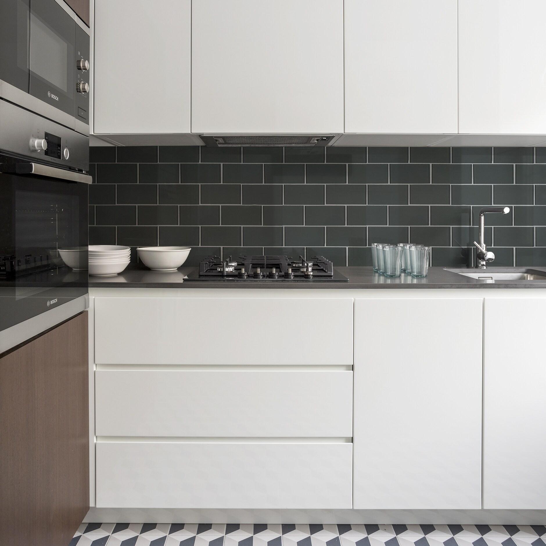 Premium 3" x 6" Straight Edge Glass Mosaic Subway Tile