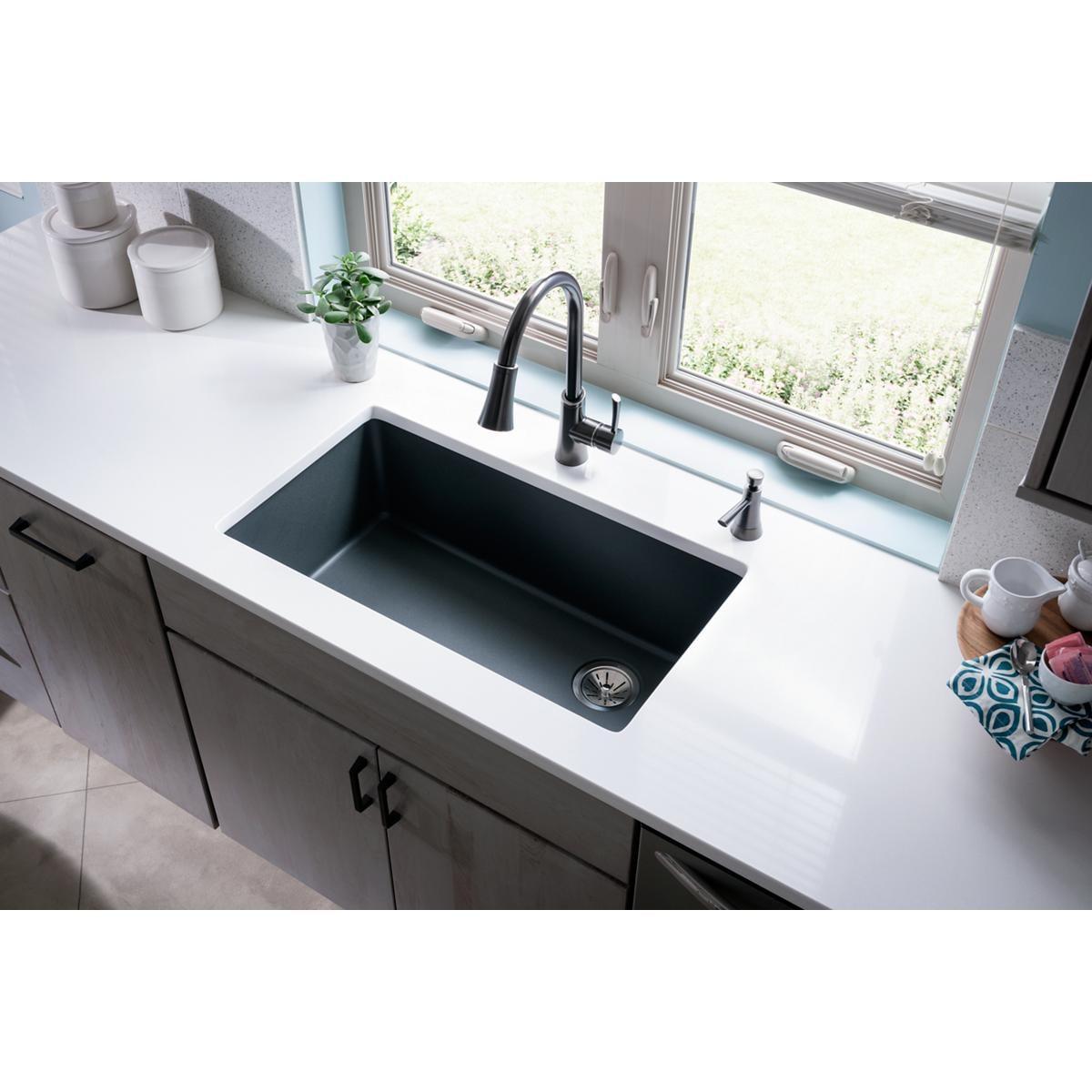 Quartz Classic 33" L x 17.25" W Undermount Kitchen Sink