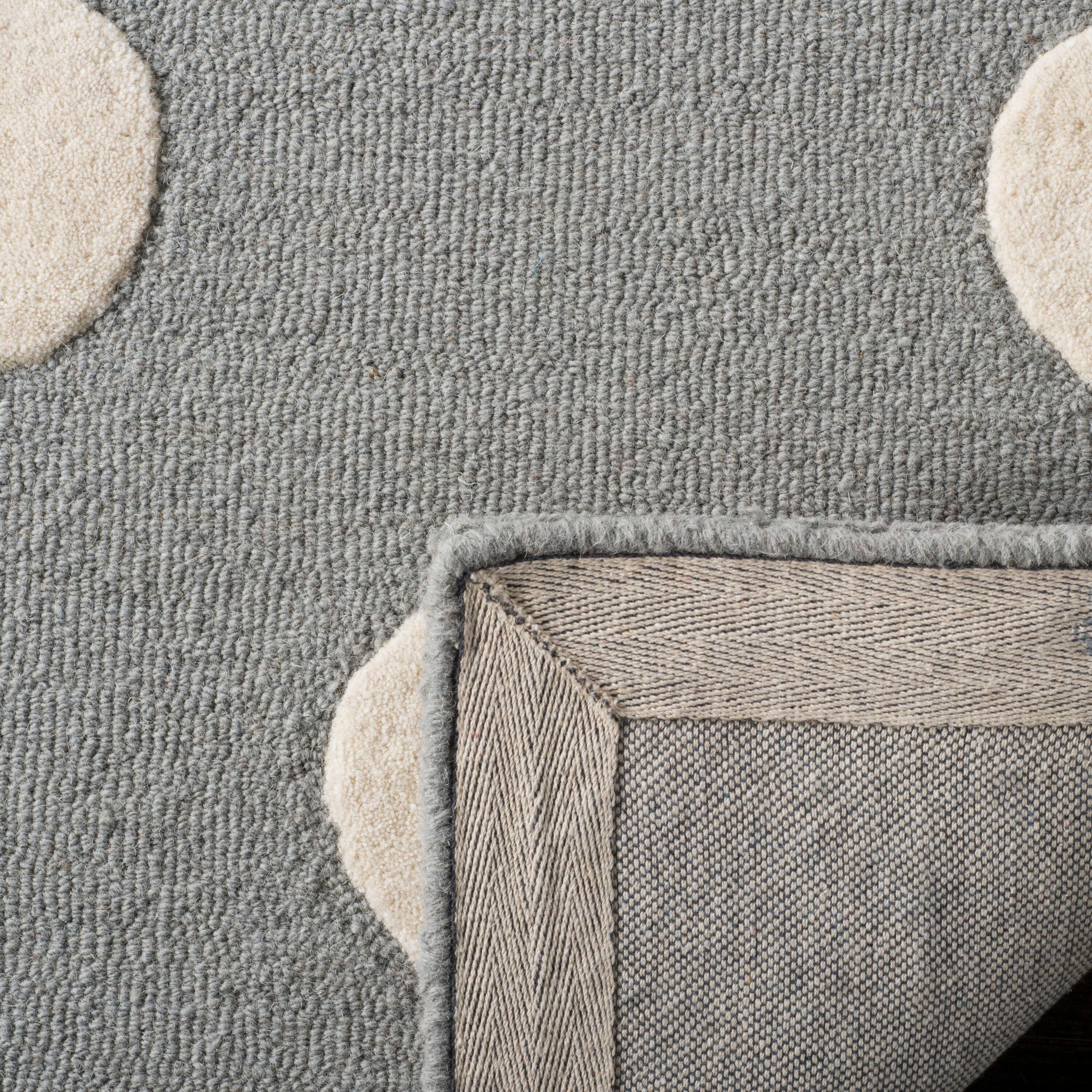 Safavieh Kids Polka Dots SFK904 Hand Tufted Indoor Accent Rug - Grey/Ivory - 4'x6' - Safavieh