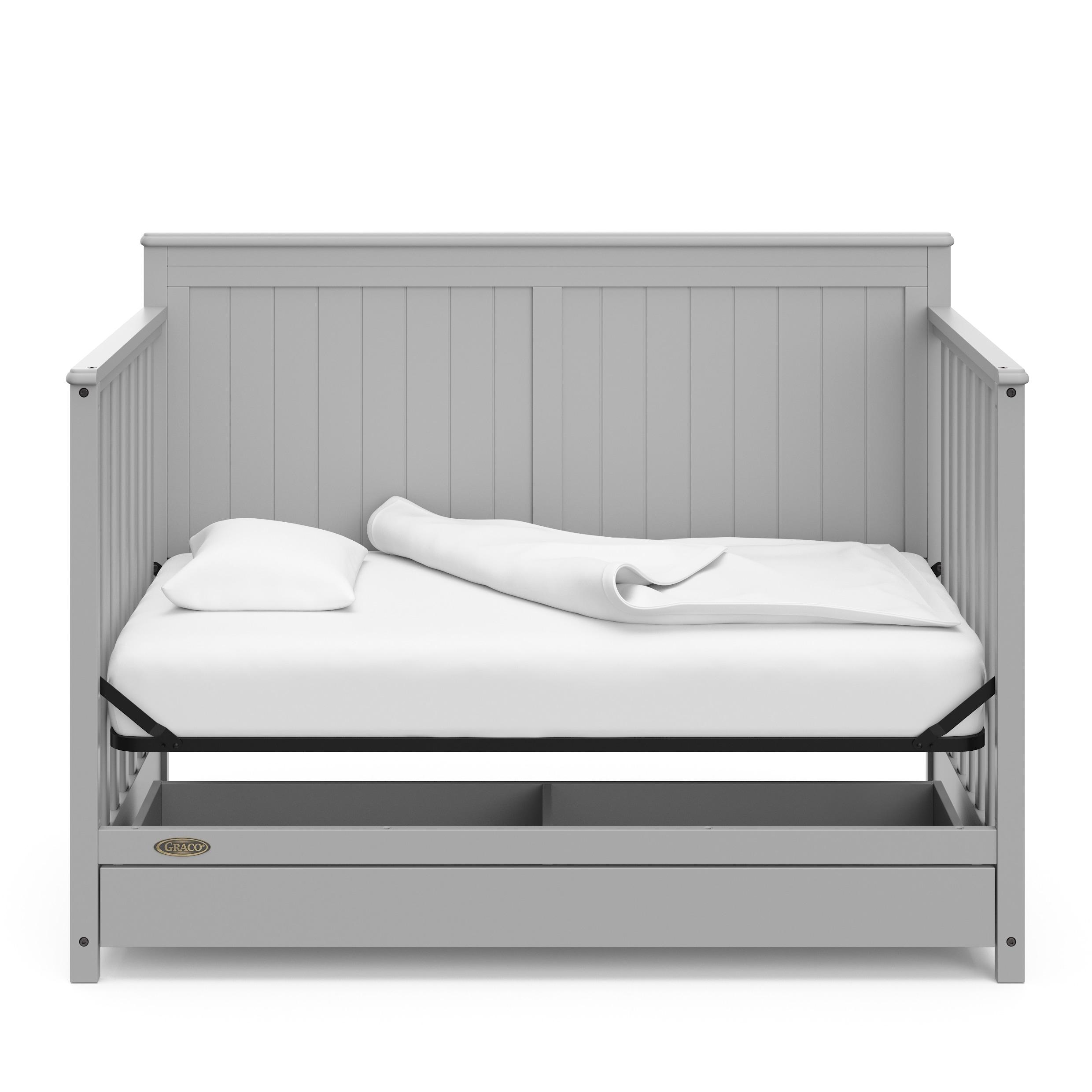 Hadley 5-in-1 Convertible Crib