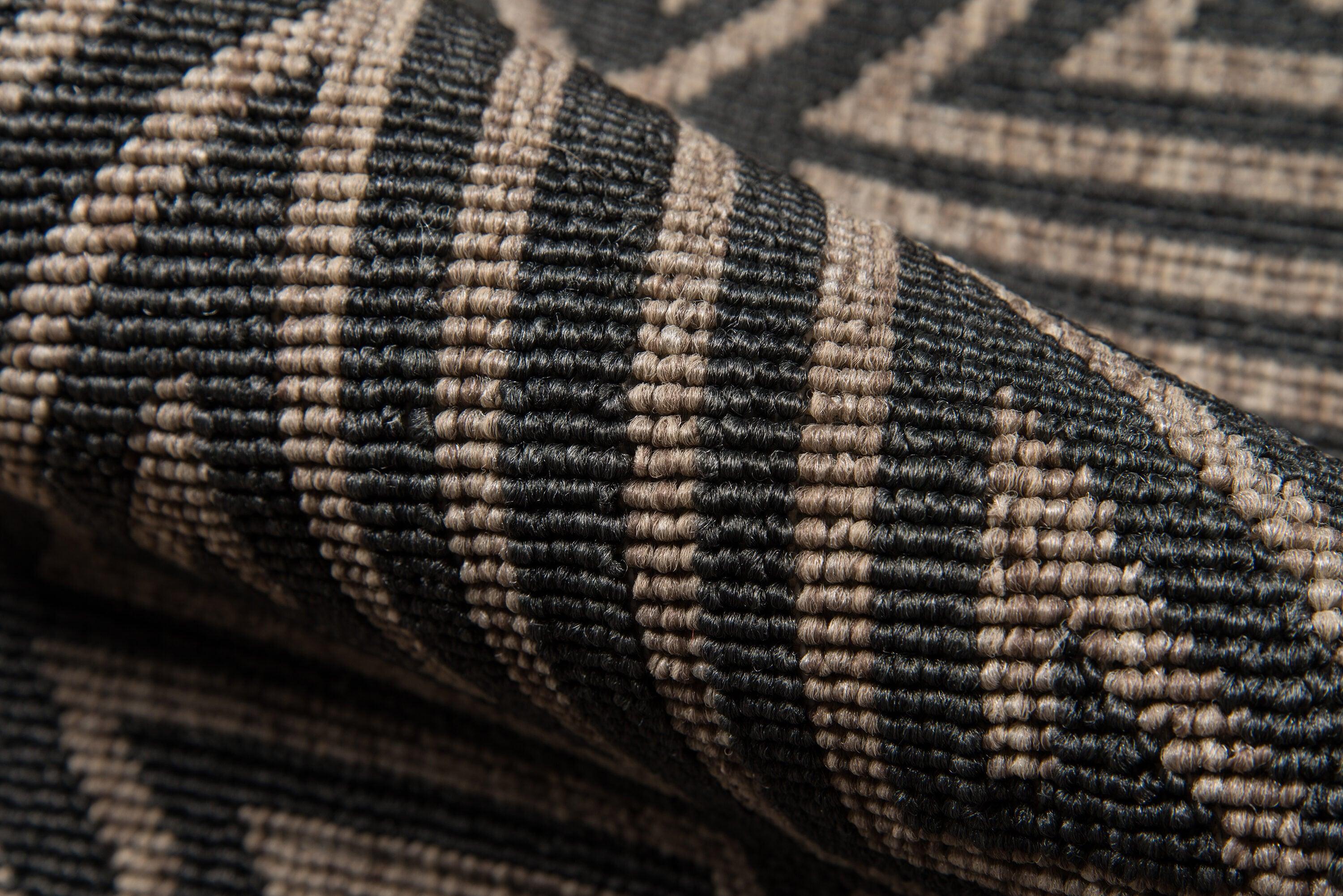 Takoda Indoor / Outdoor Rug - 2'3" x 4'6"