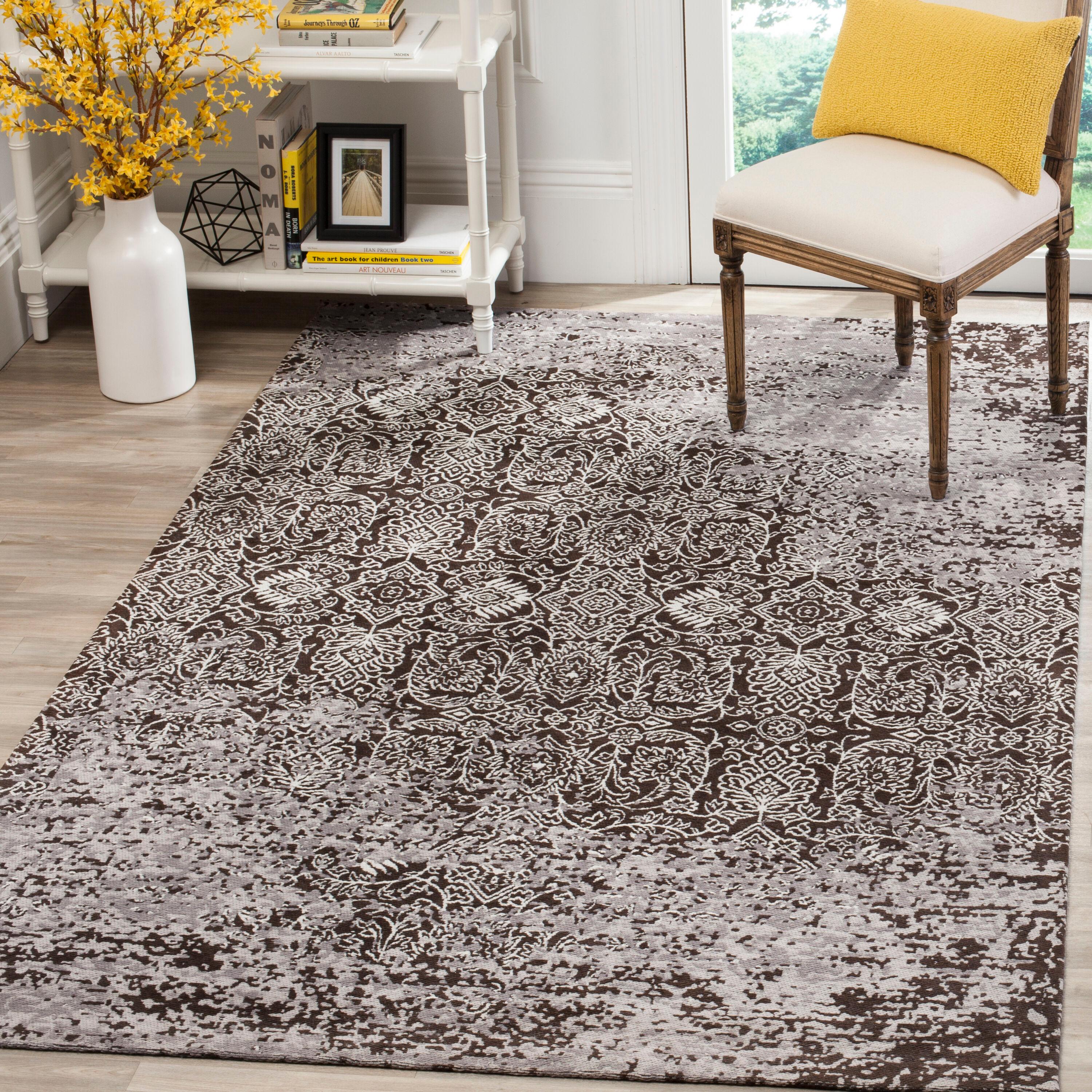 Classic Vintage CLV224 Loomed Indoor Area Rug - Silver/Brown - 8'x10' - Safavieh