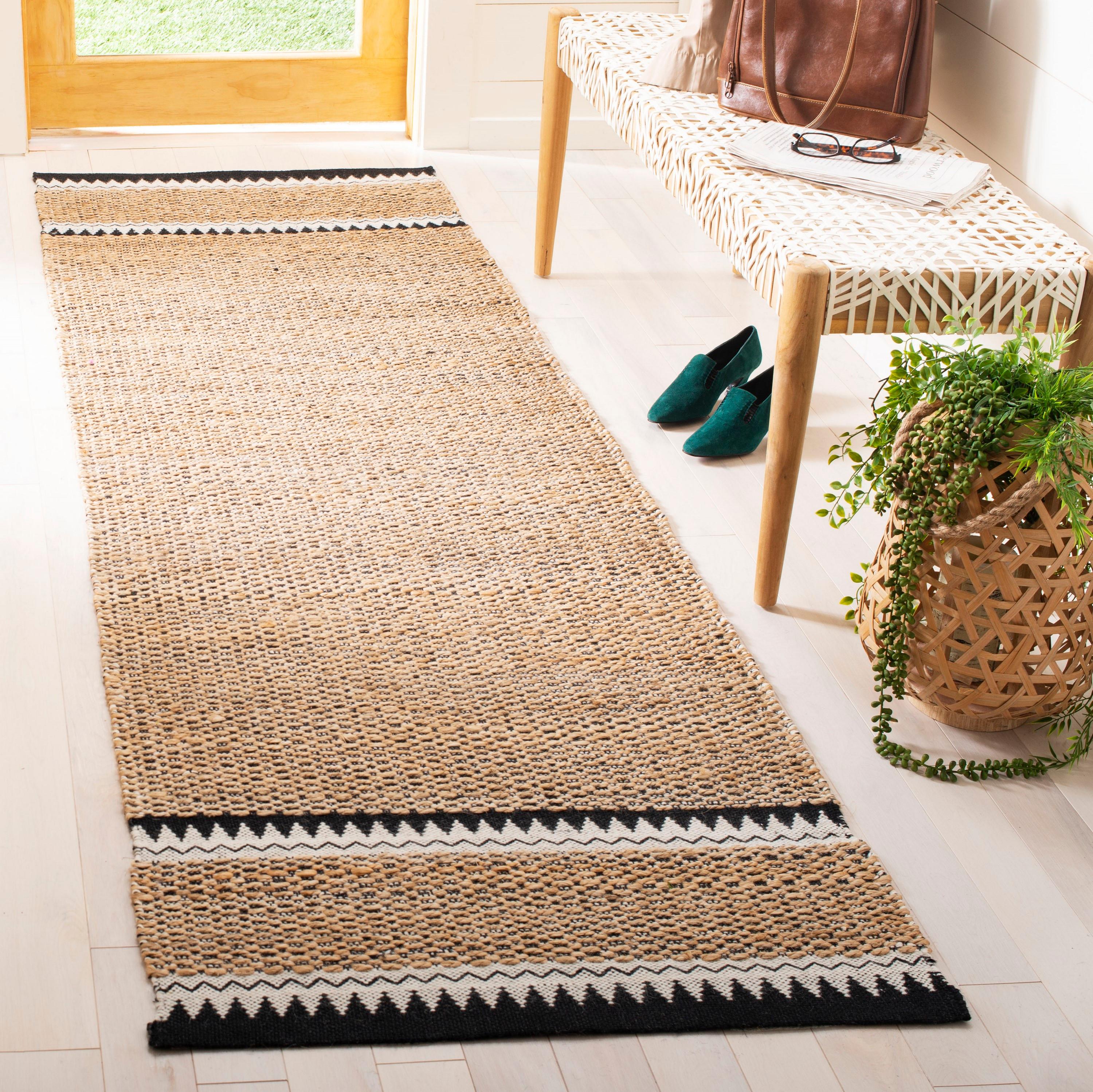 Natural Fiber NF874 Hand Woven Indoor Runner Rug - Natural/Black - 2'6"x8' - Safavieh.