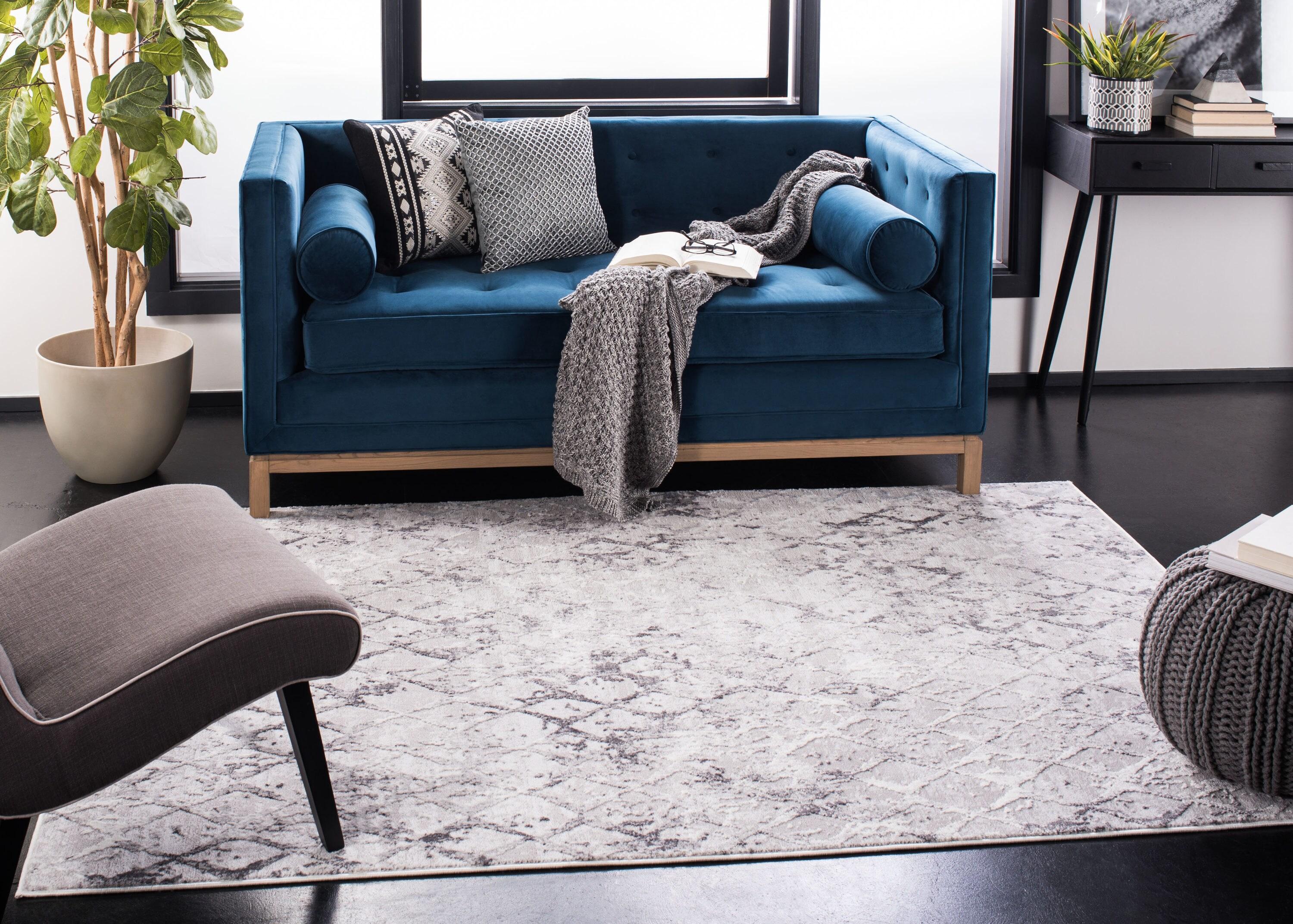Amelia ALA783 Power Loomed Area Rug  - Grey/Light Grey - 6'x9' - Safavieh.