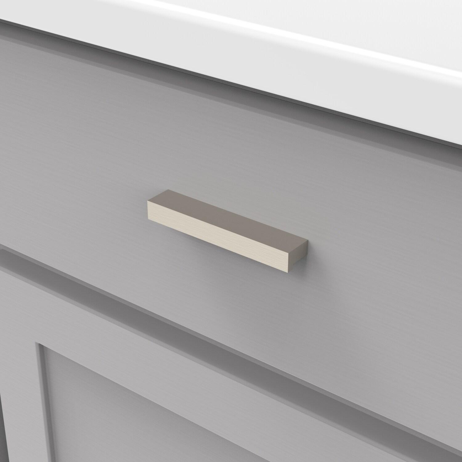 Hickory Hardware Streamline Kitchen Cabinet Handles, Solid Core Drawer Pulls for Cabinet Doors (Set of 10)