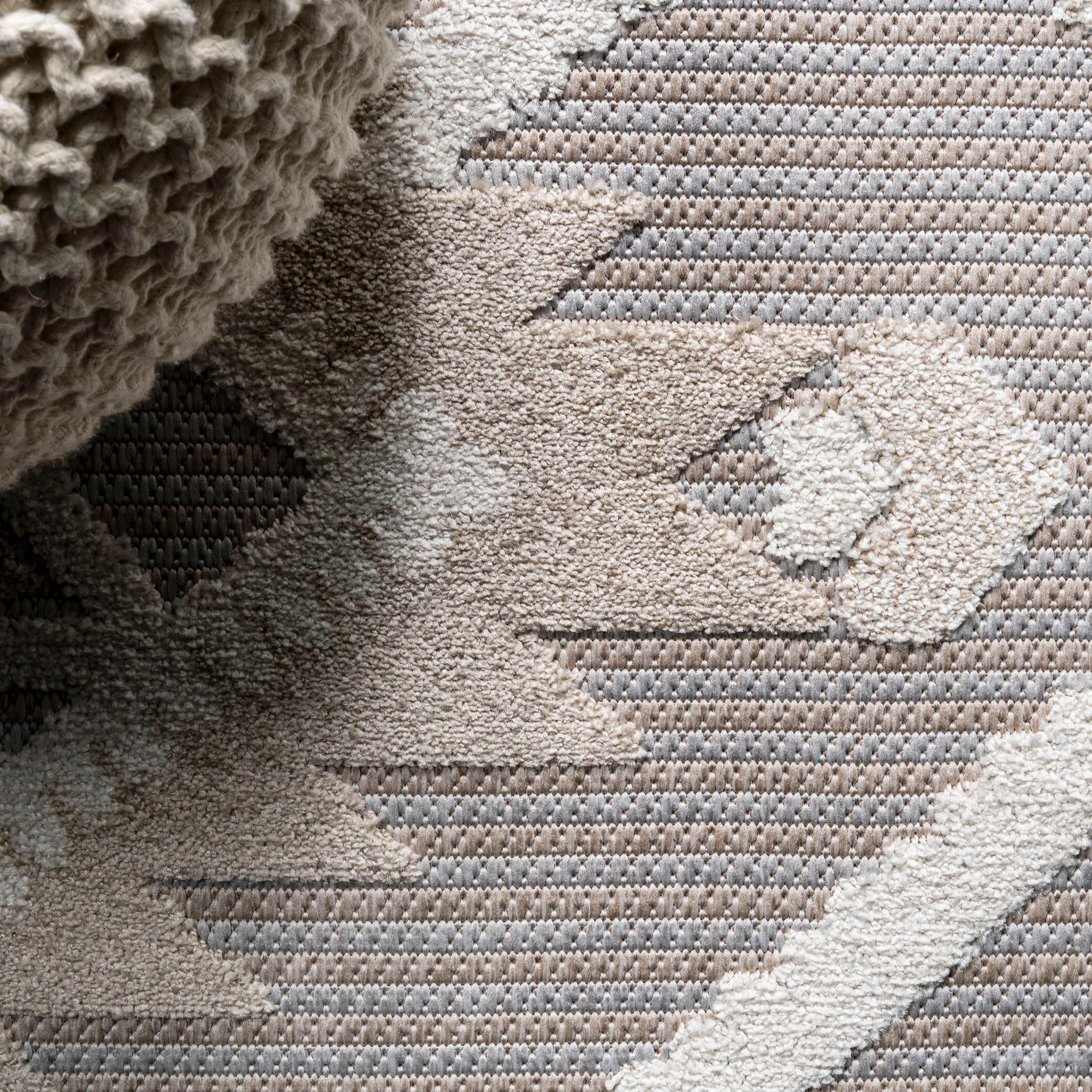 3'x5' Sumak High-Low Pile Neutral Diamond Kilim Indoor/Outdoor Area Rug, Beige/Gray - JONATHAN Y