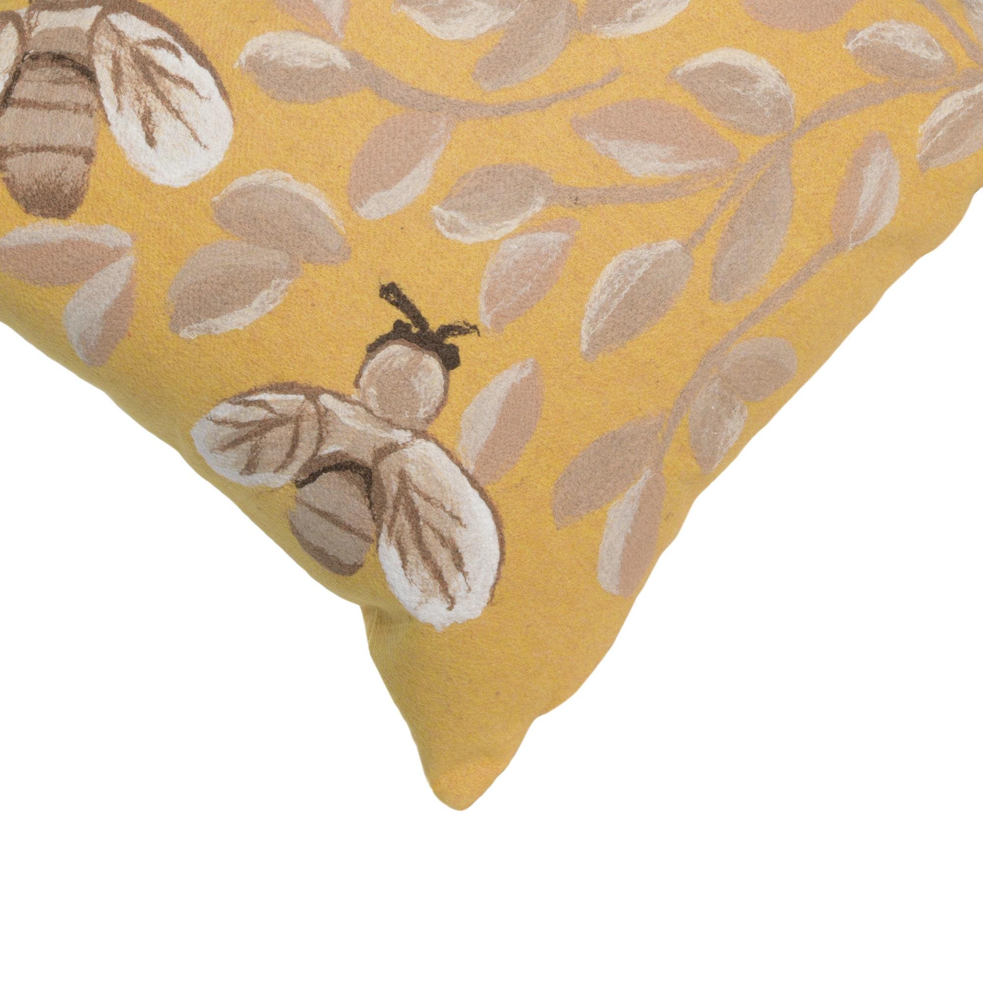 Liora Manne Visions III Bees Indoor/Outdoor Pillow Honey 12" x 20"