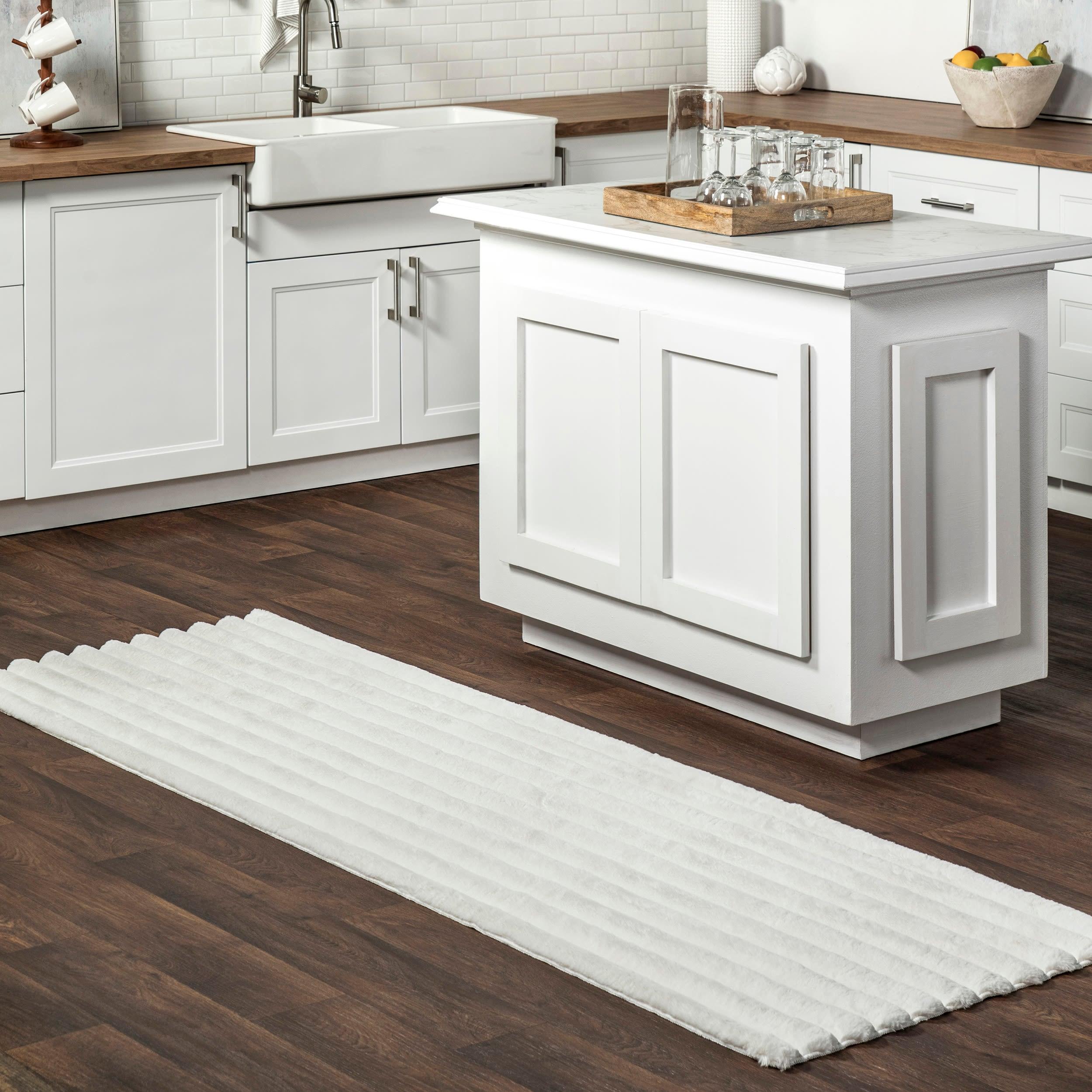 nuLOOM 2' x 6' Cozy Plush SuperiorWash Area Rug, Machine Washable, Non-Slip, Soft Fluffy Shag Carpet for Living Room Bedroom Nursery, Kai Off-white