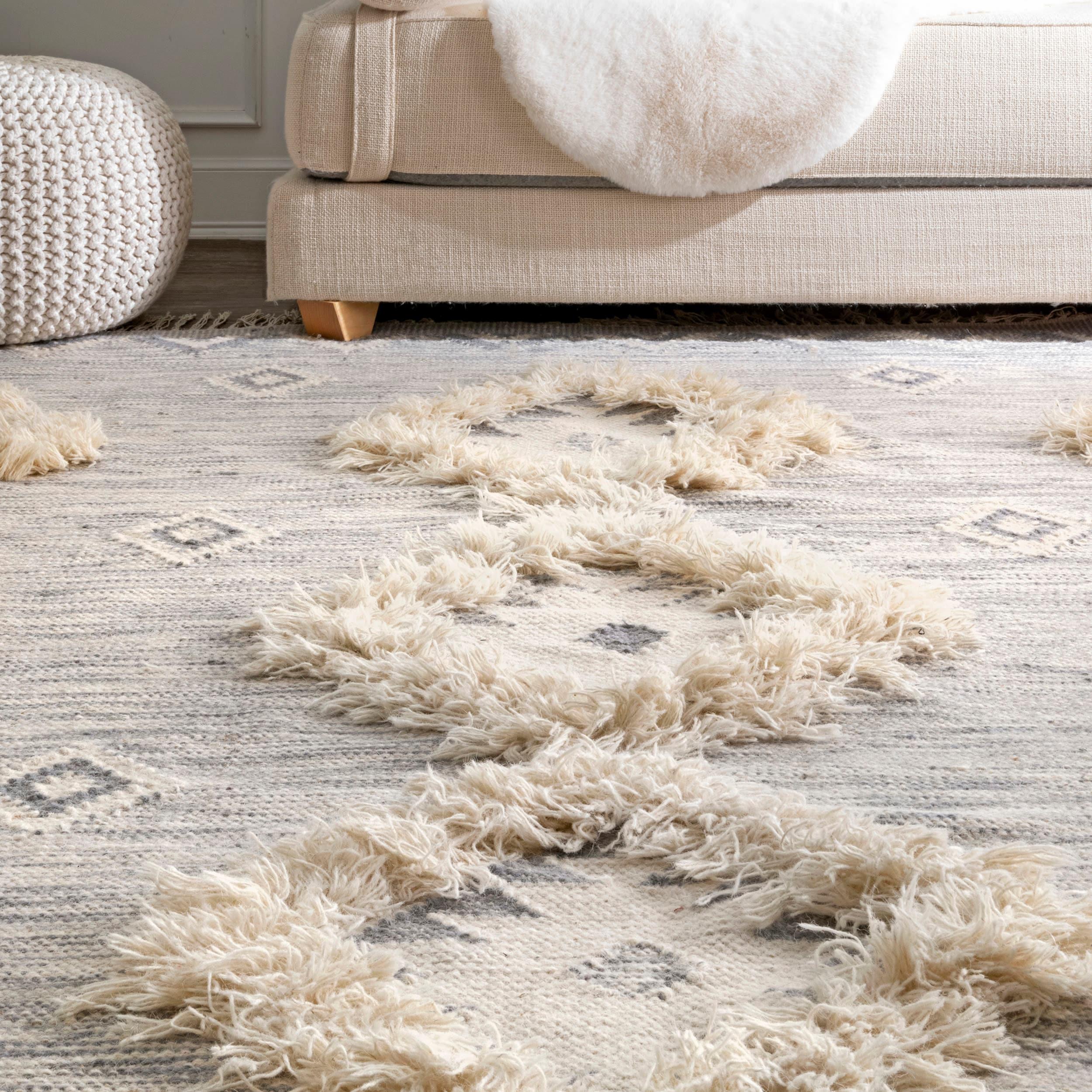 Nuloom Savannah Geometric 5x8 Wool Indoor Area Rug for Living Room Bedroom Dining Room Kitchen, Light Grey/Ivory