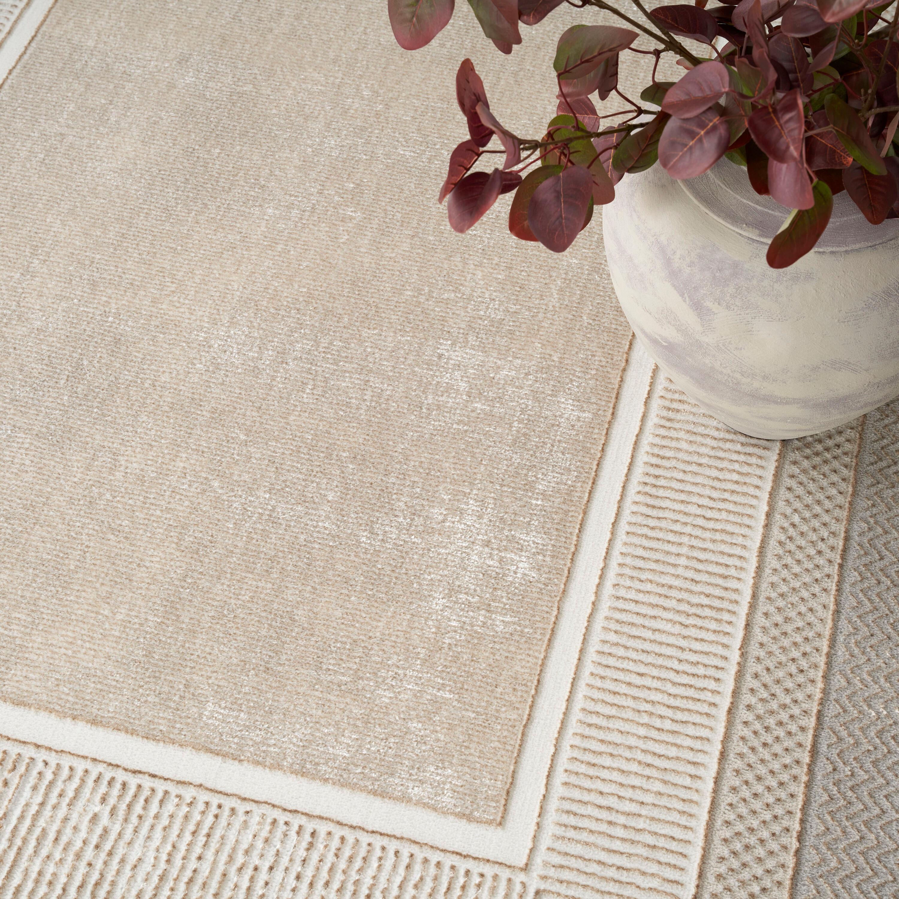 Nourison Glam 3'11" x 5'11" Ivory Modern Indoor Rug