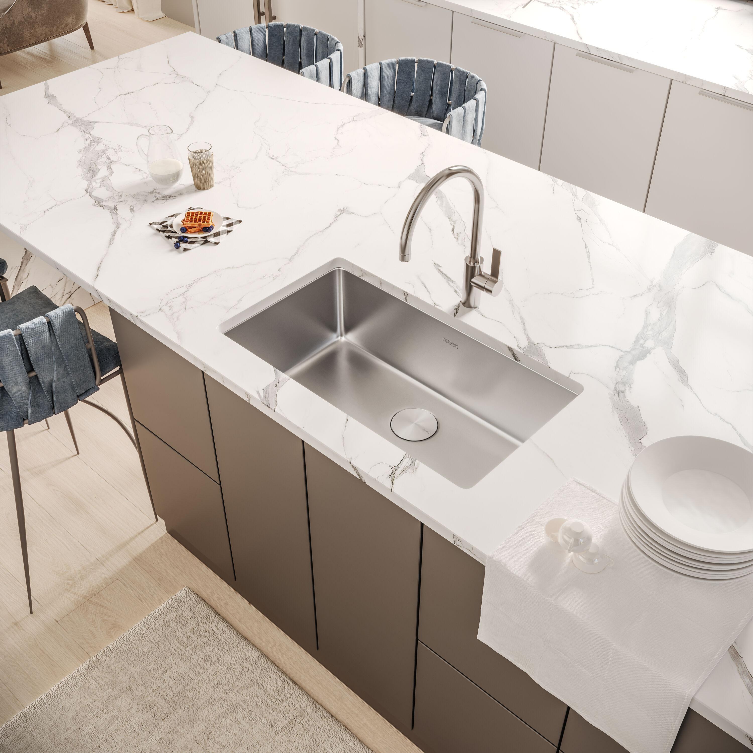 Ruvati 32-inch Undermount Kitchen Sink 16 Gauge Stainless Steel