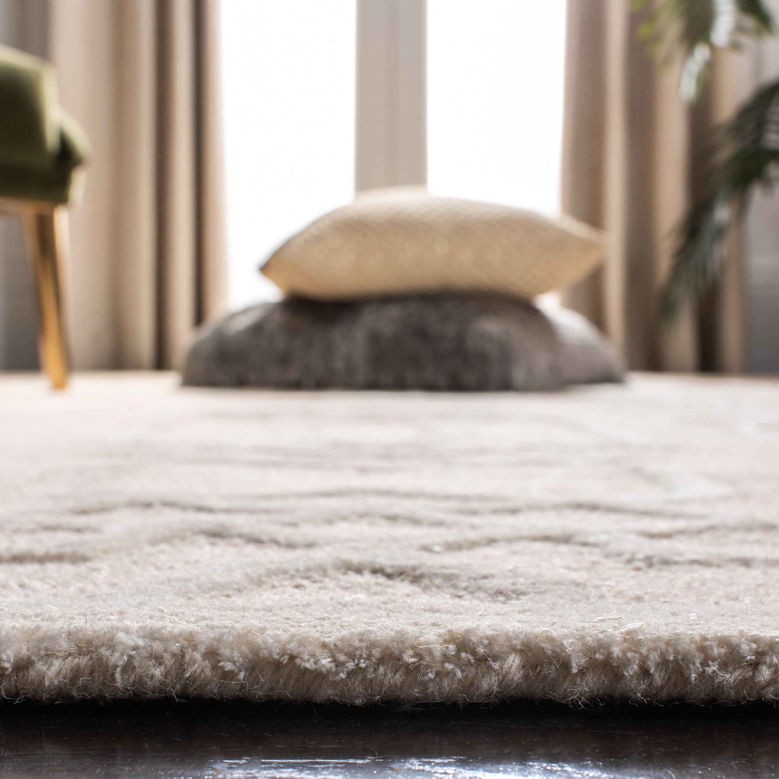 Safavieh Bella Hand Tufted Wool Geometric Rug