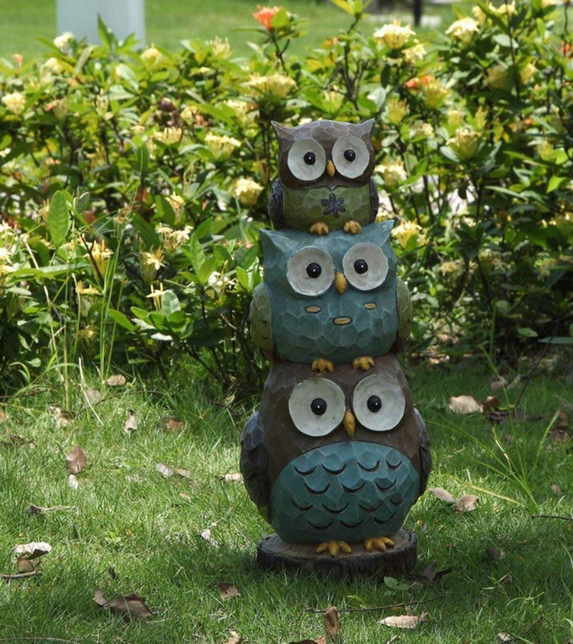 Stacking Owls Statue