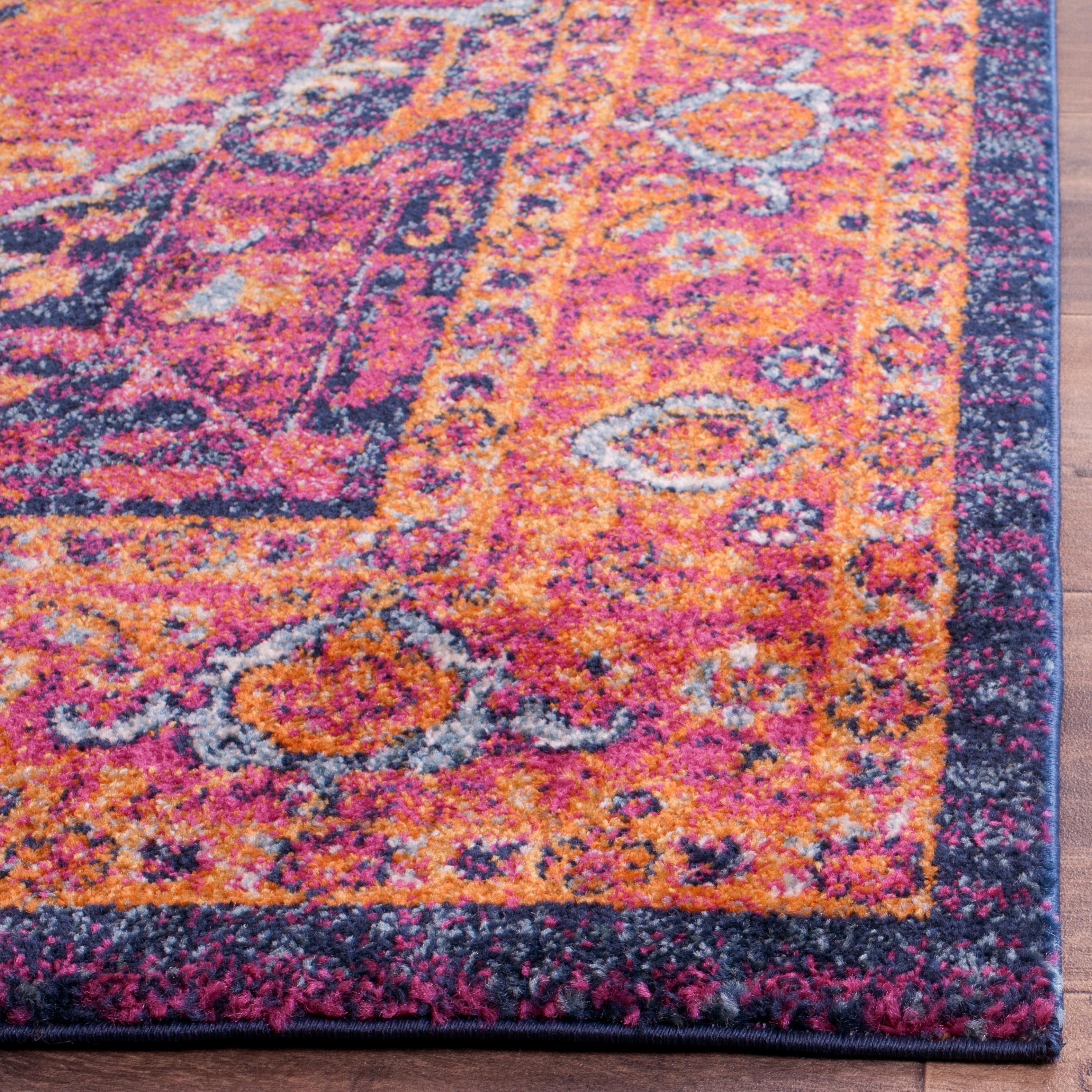 SAFAVIEH Evoke Westley Traditional Floral Area Rug, Fuchsia/Orange, 5'1" x 5'1" Square