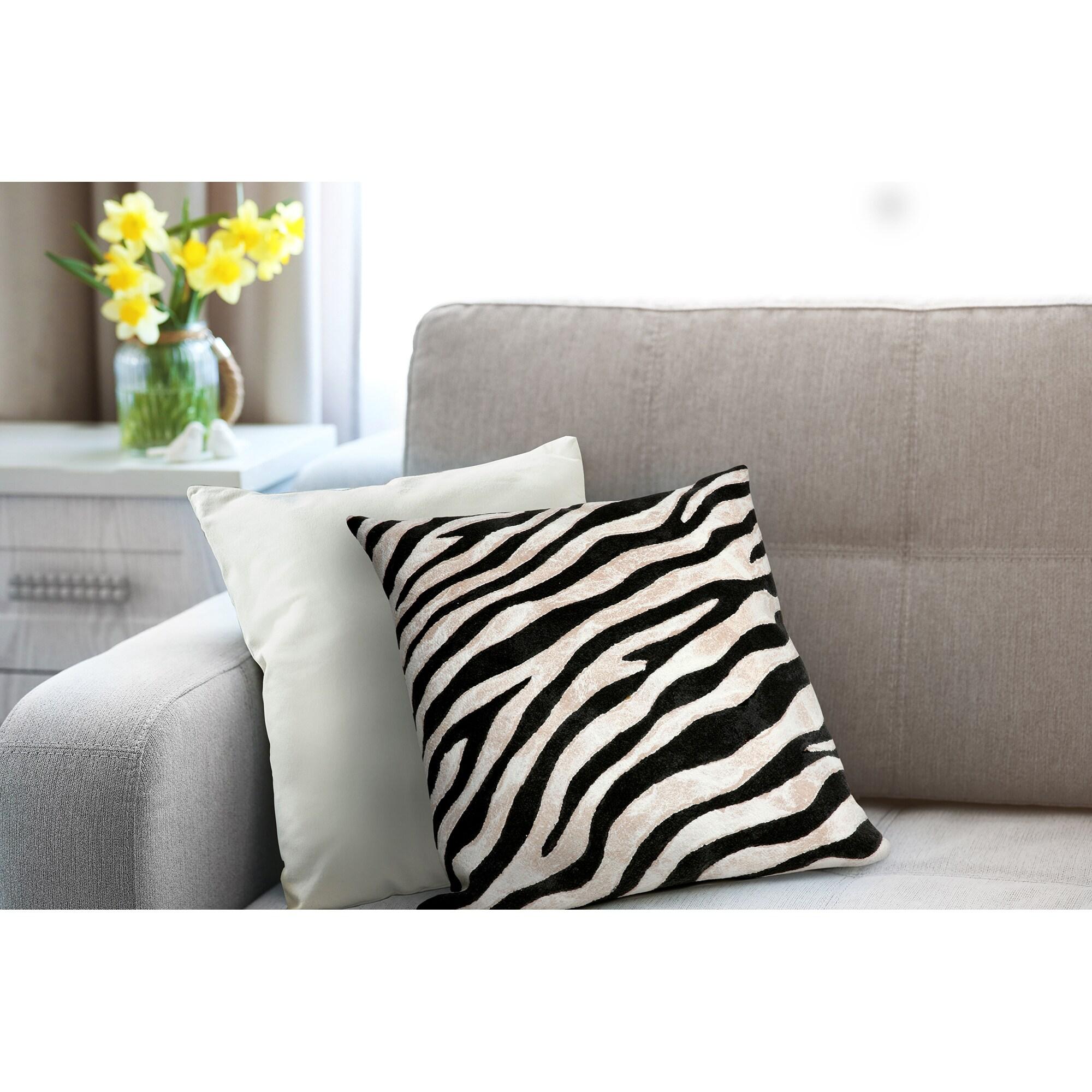 Liora Manne Vision I Animal Print Indoor/Outdoor Throw Pillow