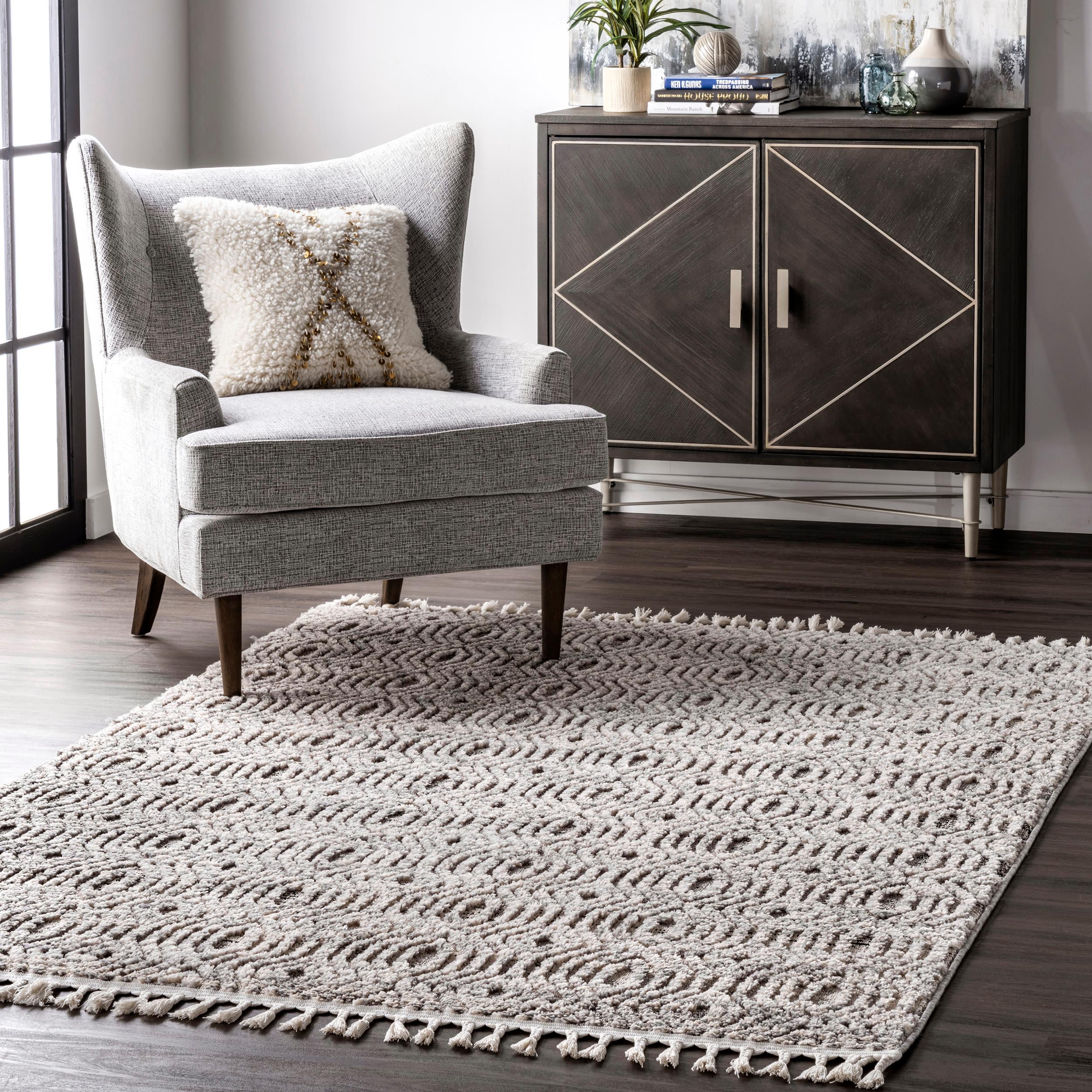 Nuloom Arielle Soft Trellis Textured Tassel Indoor Area Rug, 4' x 6'