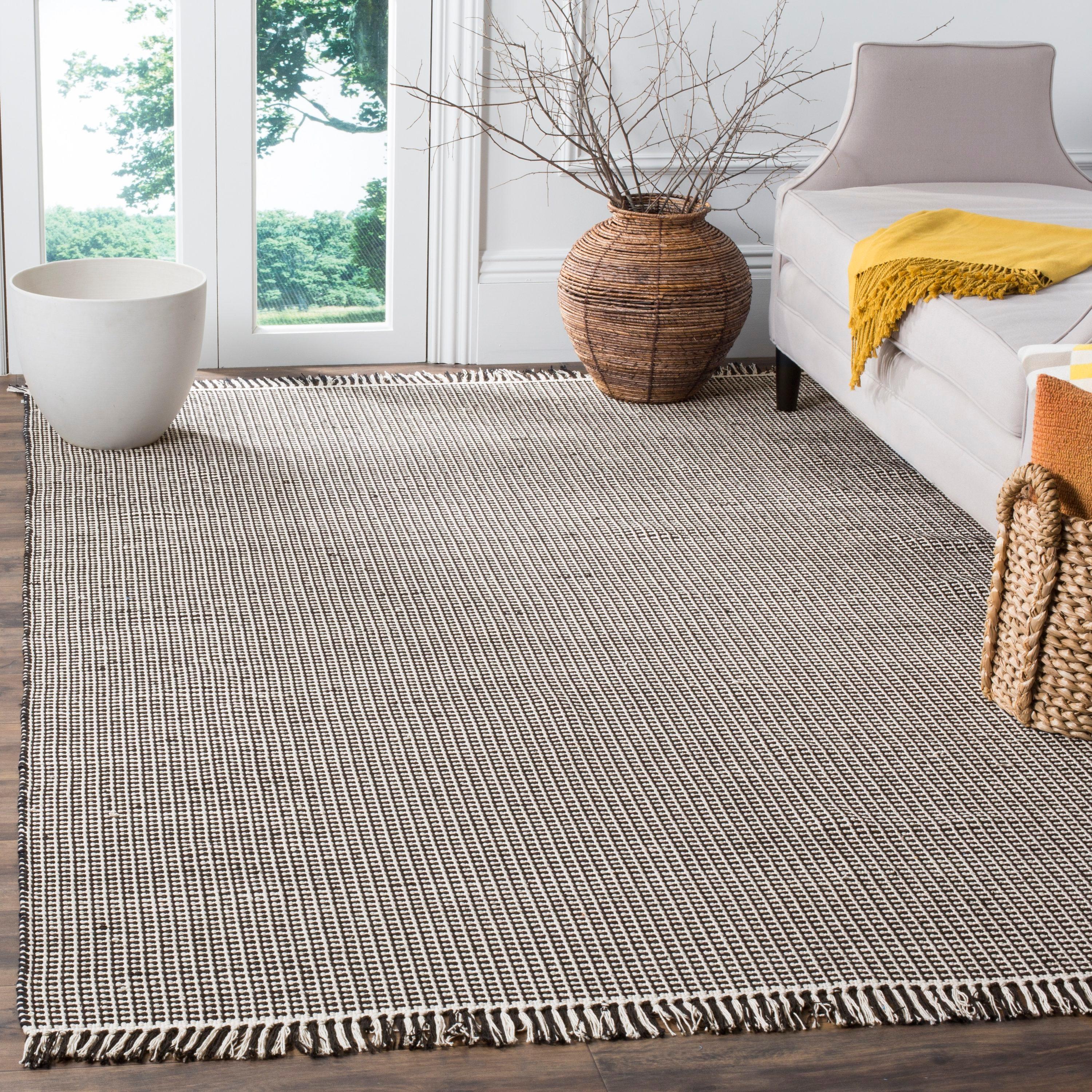 Montauk MTK340 Hand Woven Indoor Area Rug - Ivory/Black - 5'x8' - Safavieh.