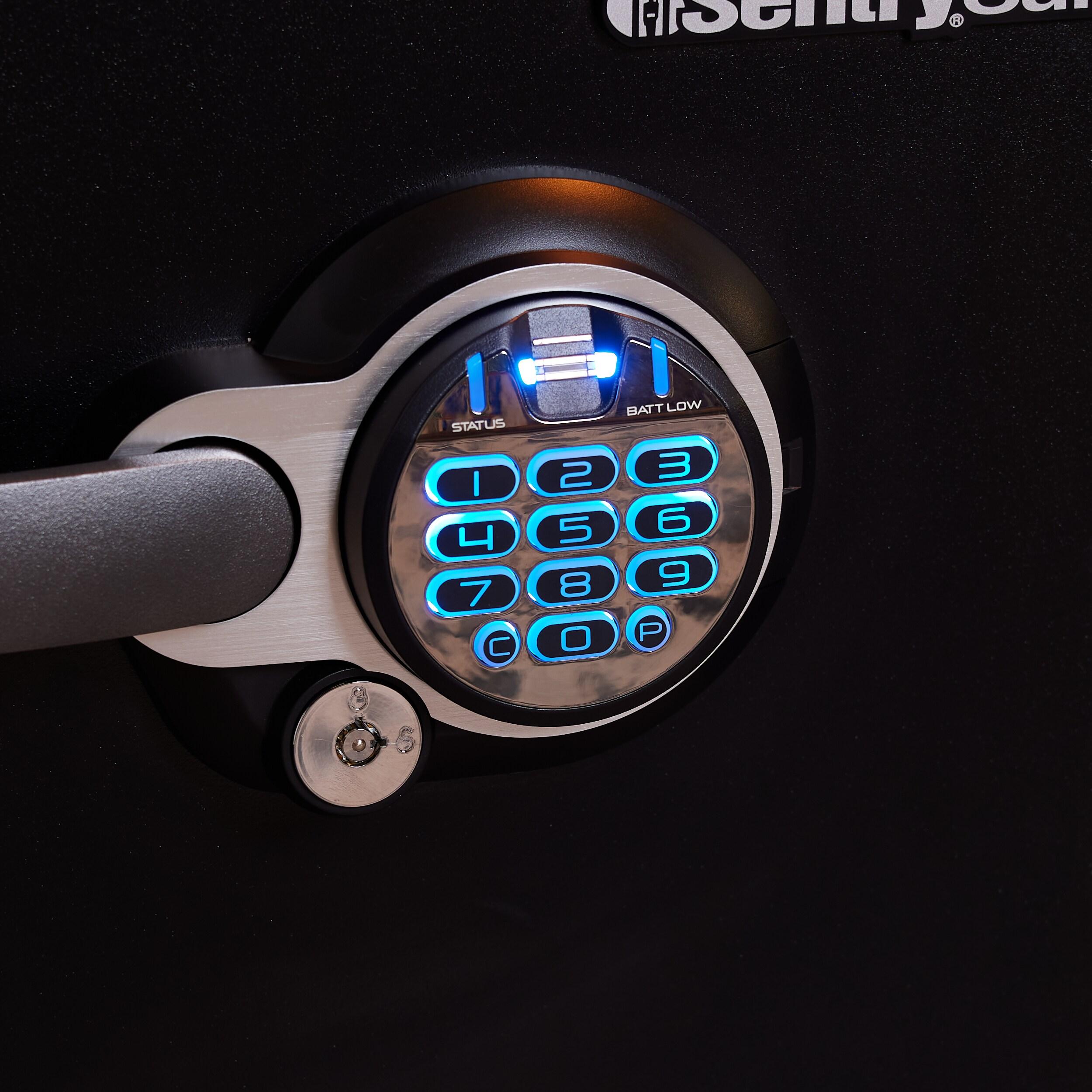 Sentry Safe File Safe Lock