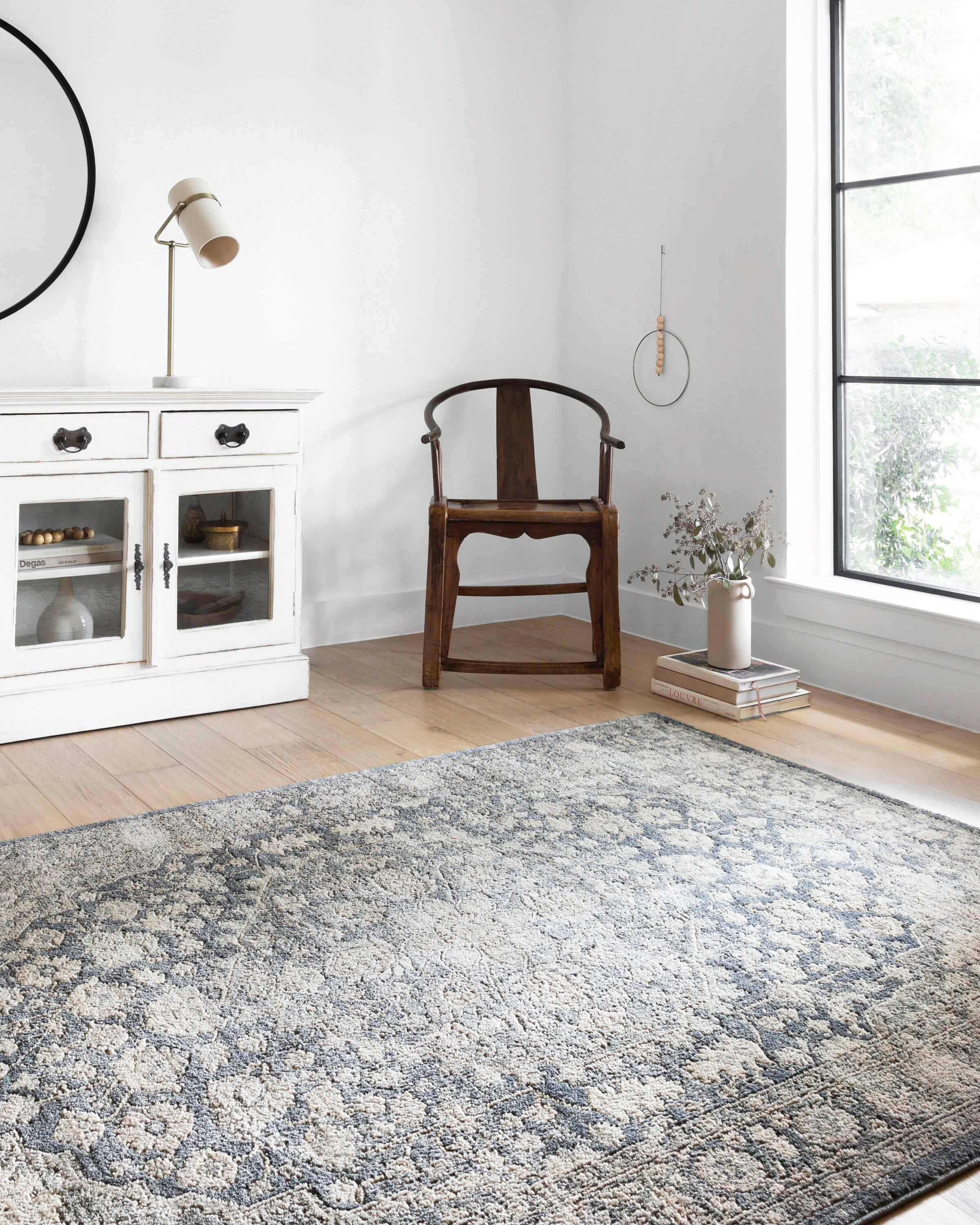 Loloi Teagan Denim / Mist 2'-8" x 4' Accent Rug