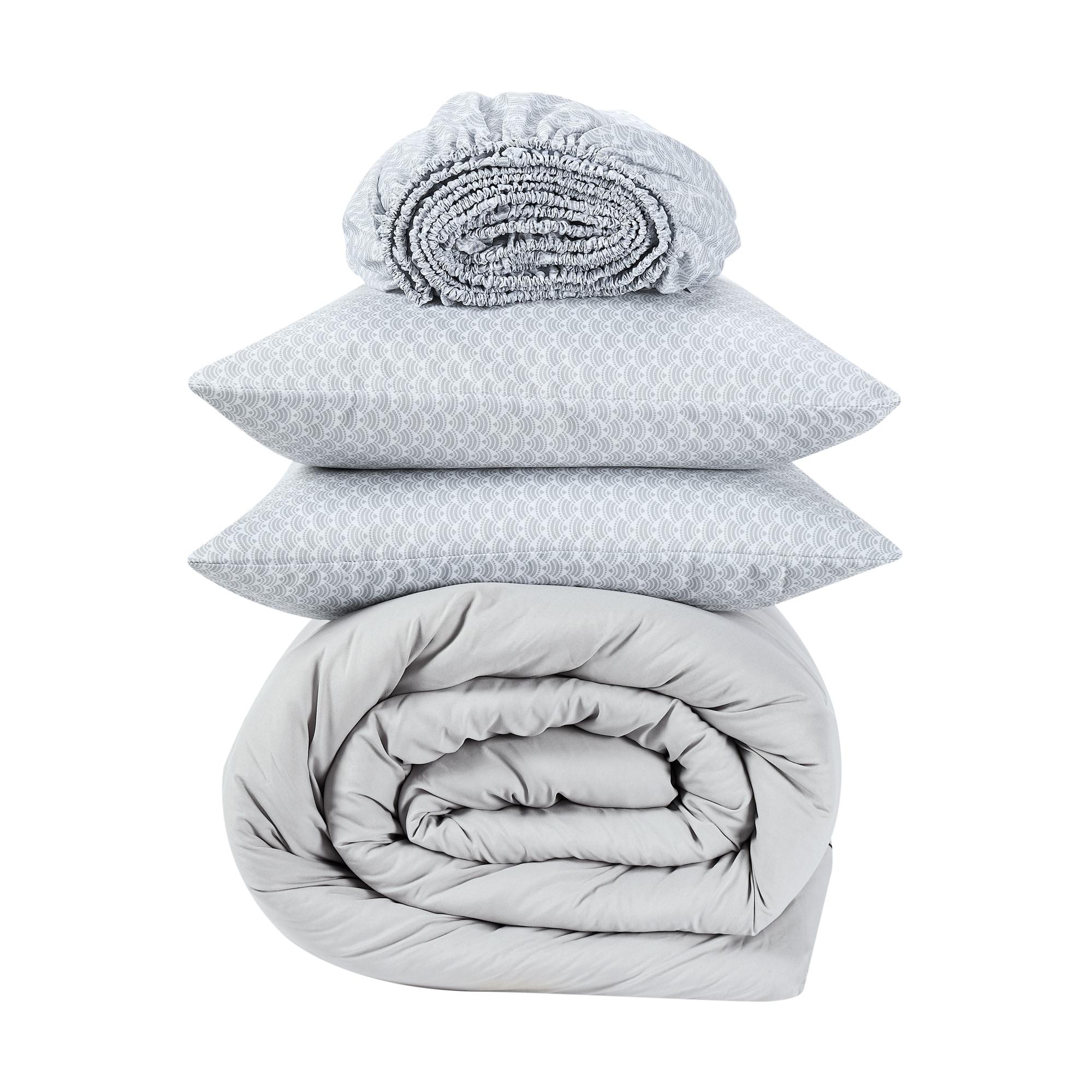 Serta Serta Simply Clean Microfiber Pleated 7 Piece Comforter Set