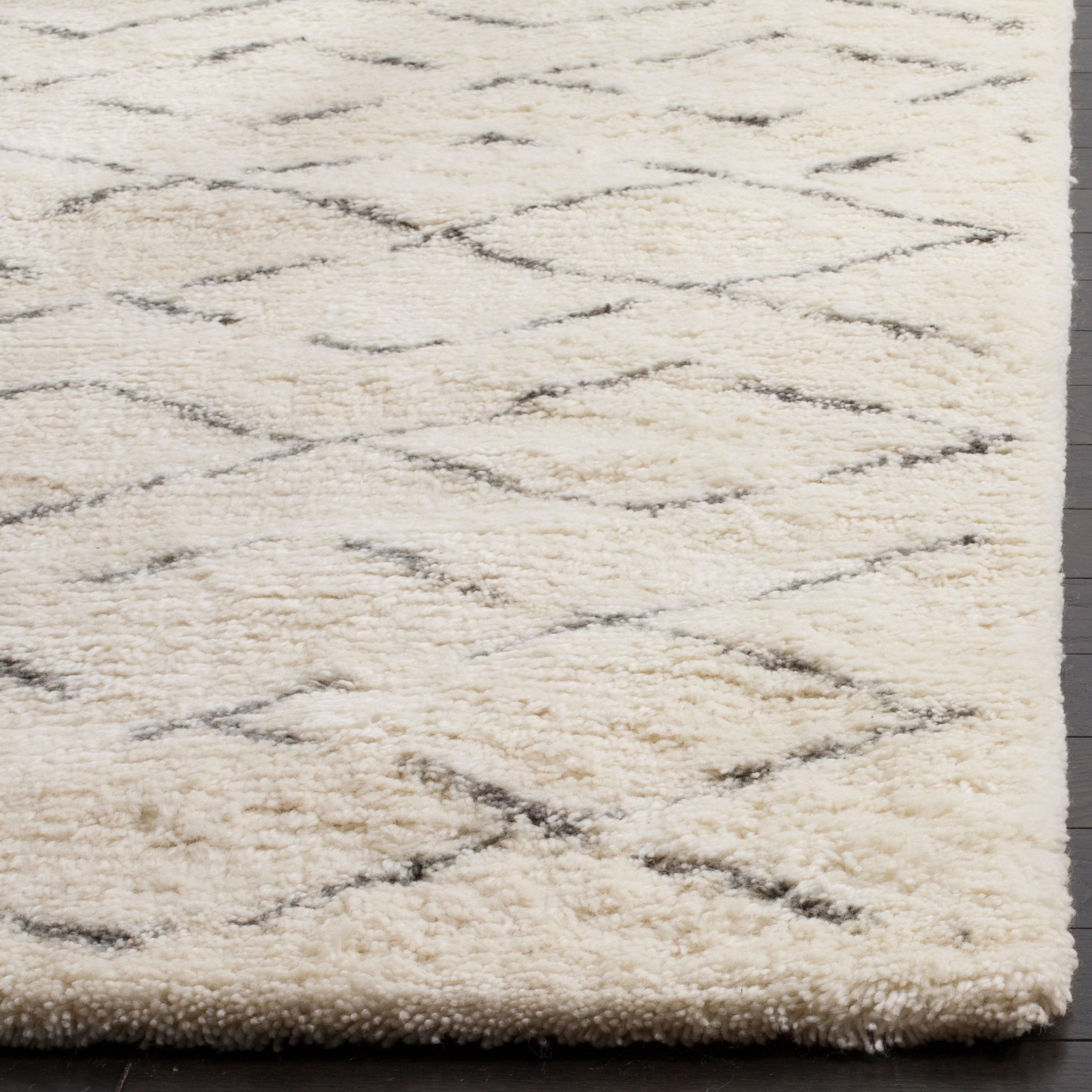 Casablanca CSB847 Hand Tufted Indoor Area Rug - Ivory/Grey - 5'x8' - Safavieh