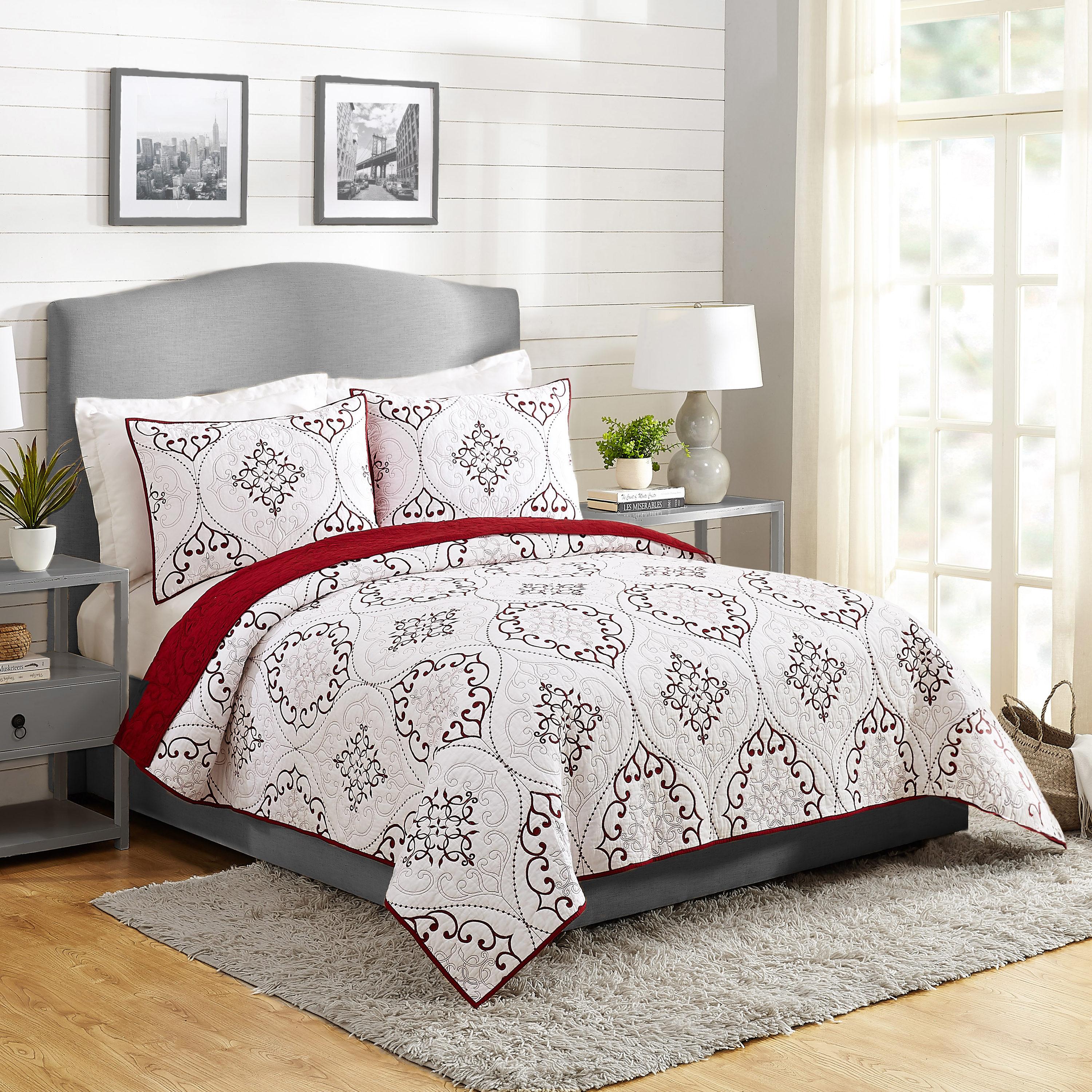 Modern Heirloom Chambers 3-Piece Embroidered Quilt Set