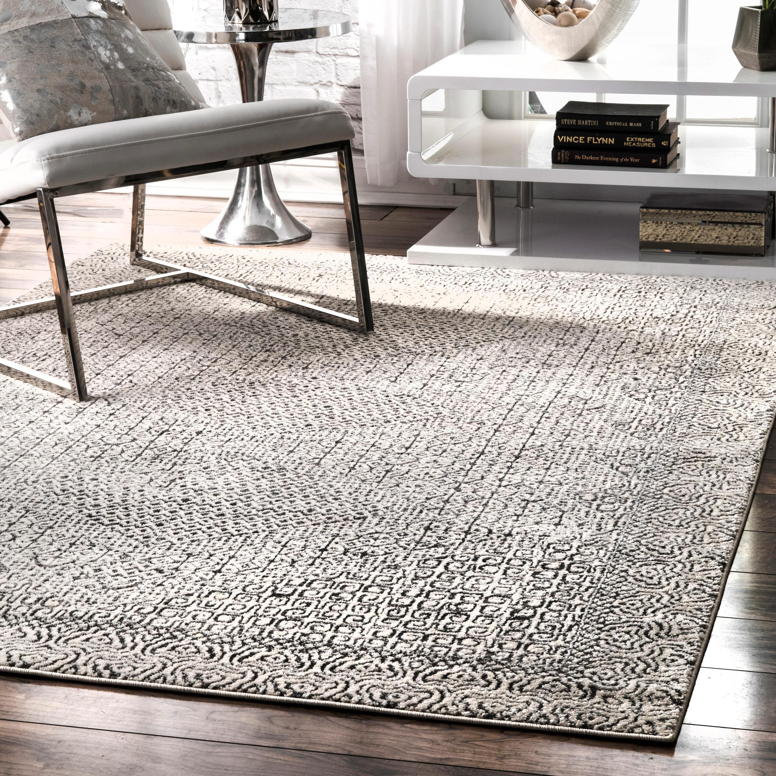 Nuloom Exie Medallion 8 Square Indoor Area Rug for Living Room Bedroom Dining Room Kitchen, Grey/Ivory
