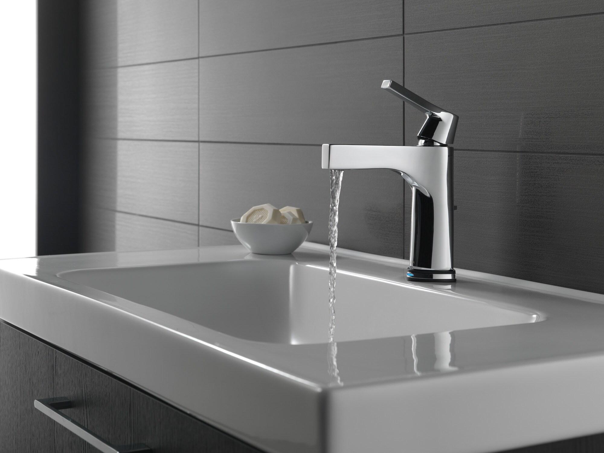 Zura Single Hole Touch2O Bathroom Faucet with Touchless Technology
