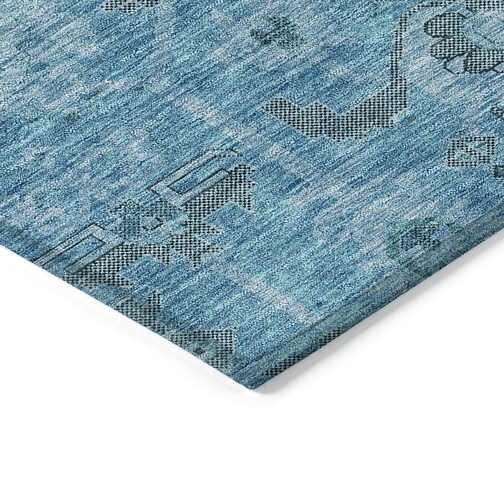 Addison Rugs Chantille Indoor/Outdoor Traditional Oriental Blue Washable Rectangle Rug, 2'6" x 3'10"