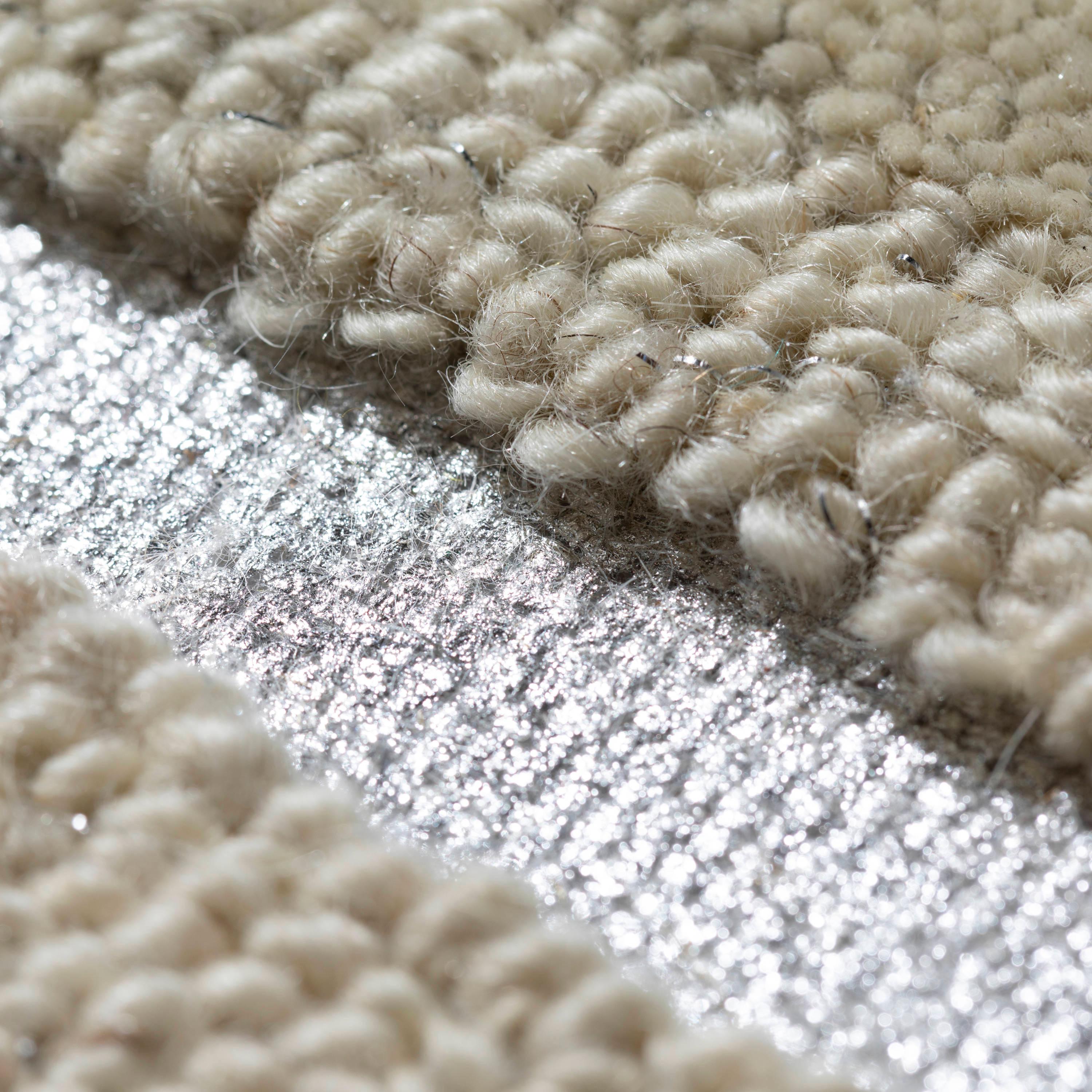 Addison Rugs Addison Dazzle Modern Hand Spun Wool and Metallic Area Rug Champagne 2' x 3' 2' x 3'