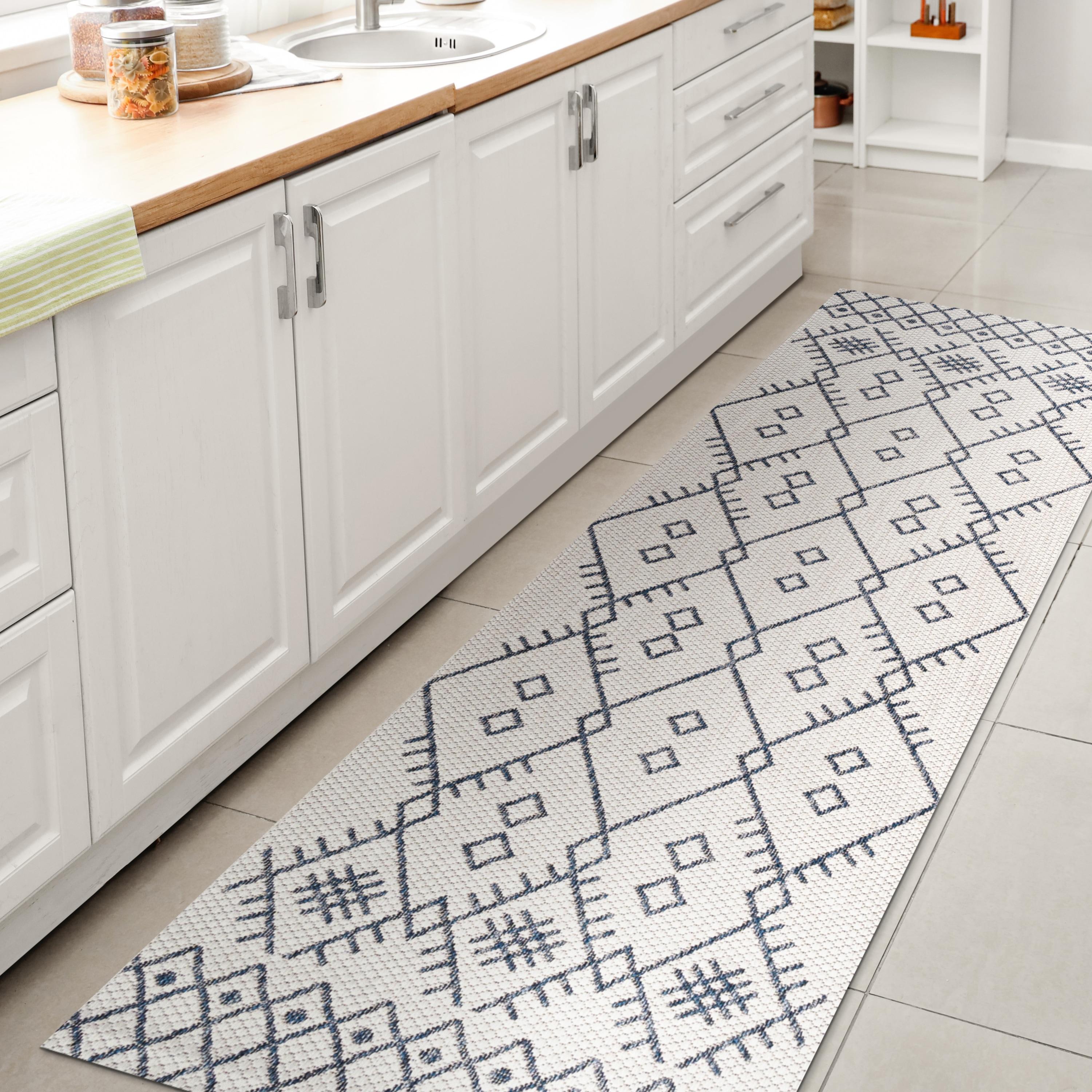 2'x10' Boho Moroccan Indoor/Outdoor Runner Rug, Ivory/Navy - JONATHAN Y