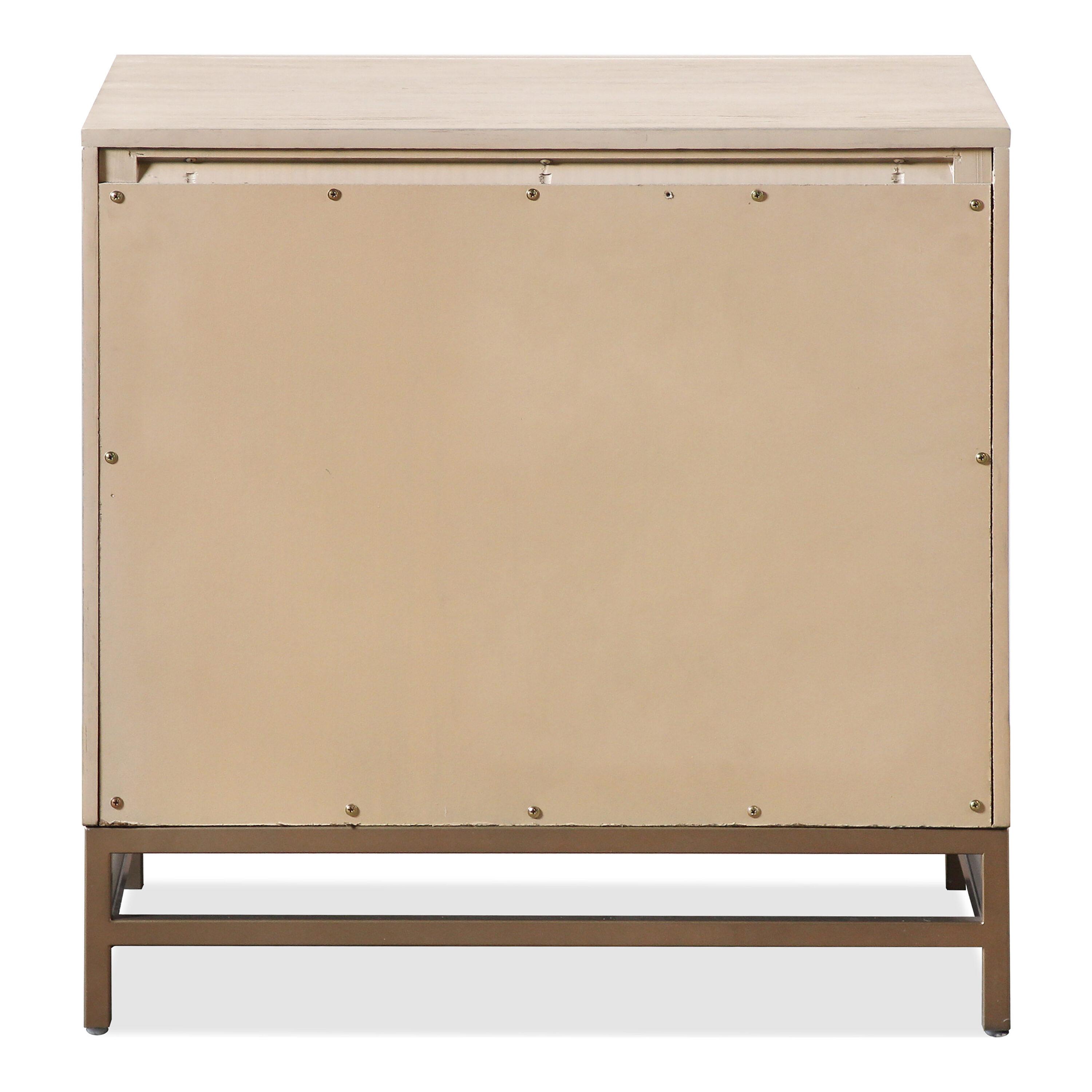 HOMES: Inside + Out 3pc Queen Neovesi Platform Bedroom Set Boho with 2 Nightstands Oak