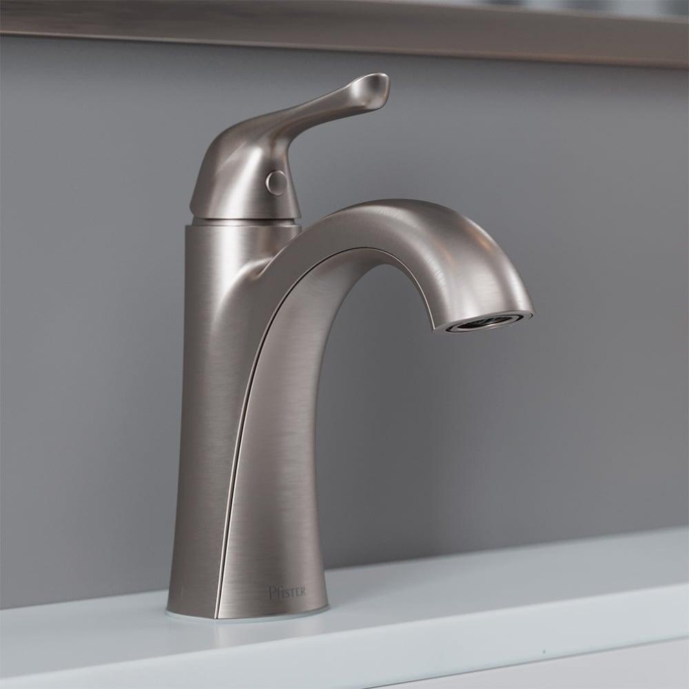 Willa Single Hole Bathroom Faucet with Drain Assembly